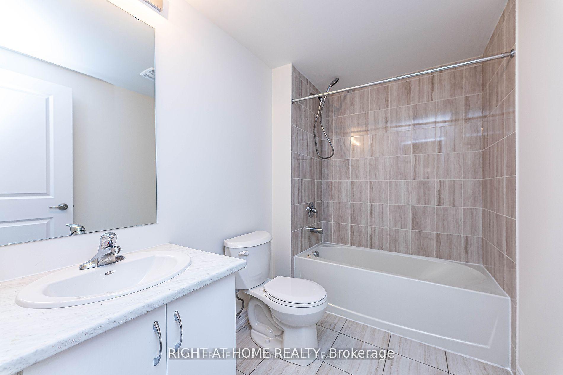 Photo 7 of Unit Basement, 27 Lincoln Drive, Barrie, Rural Barrie Southeast — HOMEH