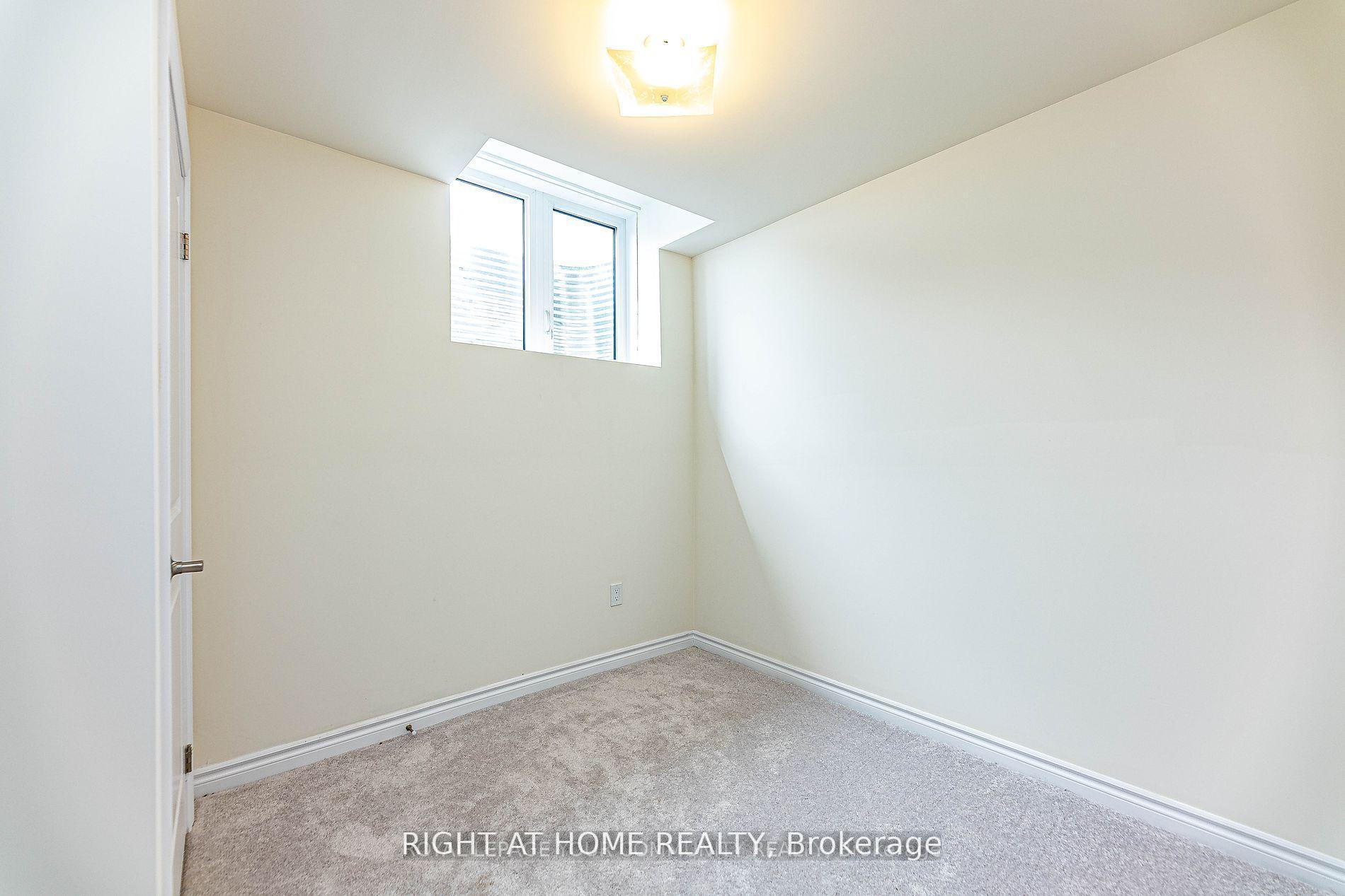 Photo 9 of Unit Basement, 27 Lincoln Drive, Barrie, Rural Barrie Southeast — HOMEH