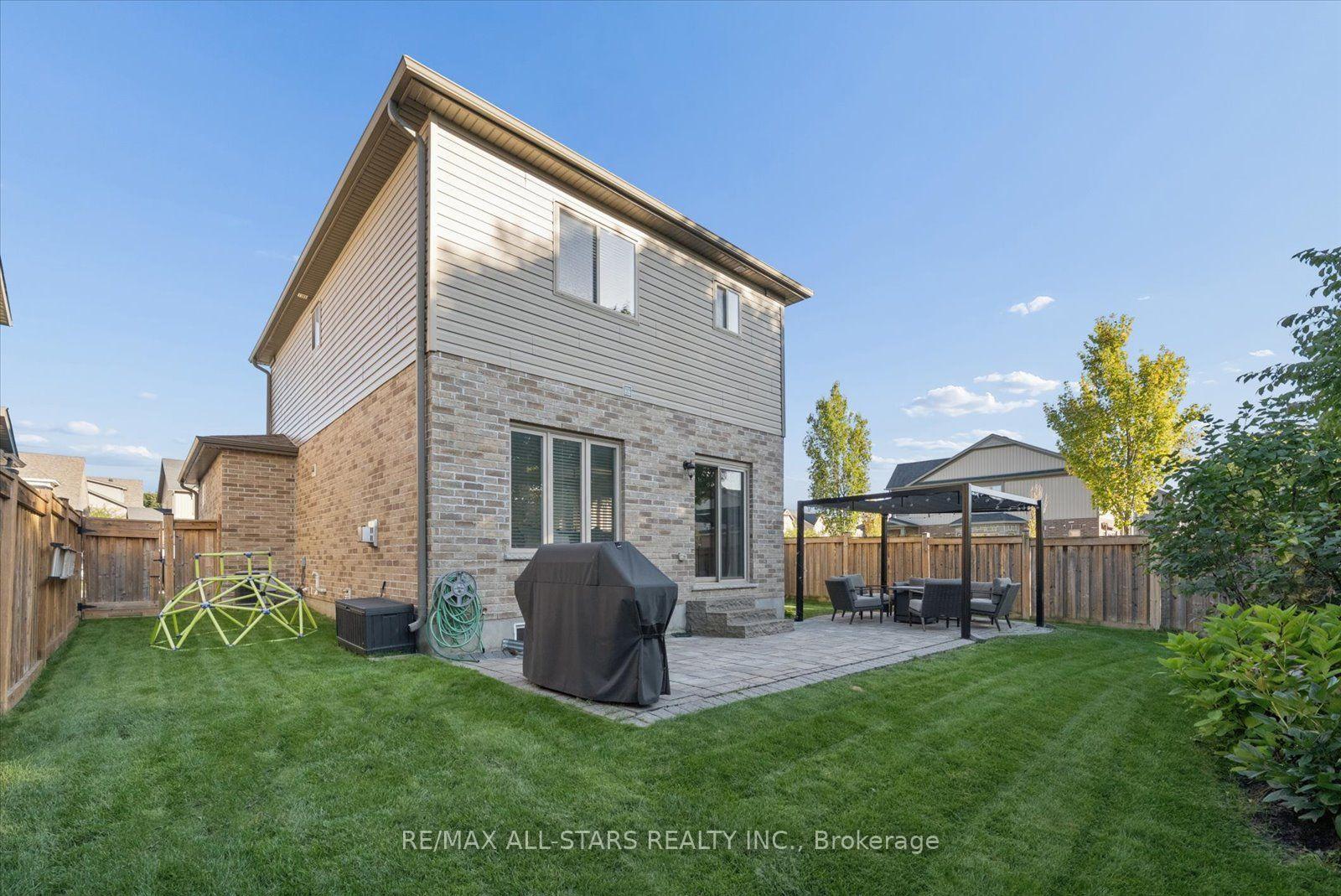 Photo 35 of 58 Carleton Trail, New Tecumseth, Beeton — HOMEH