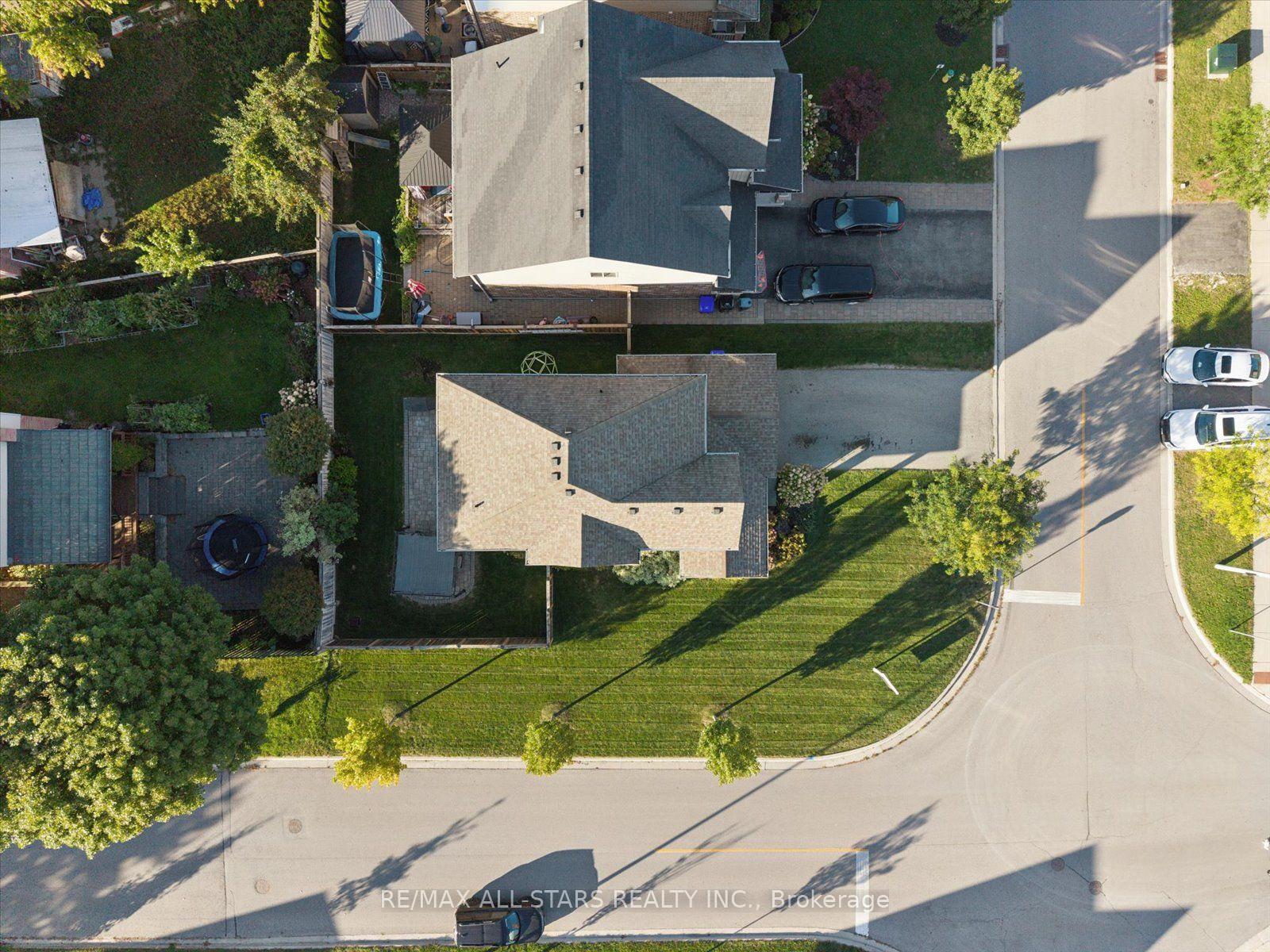 Photo 37 of 58 Carleton Trail, New Tecumseth, Beeton — HOMEH