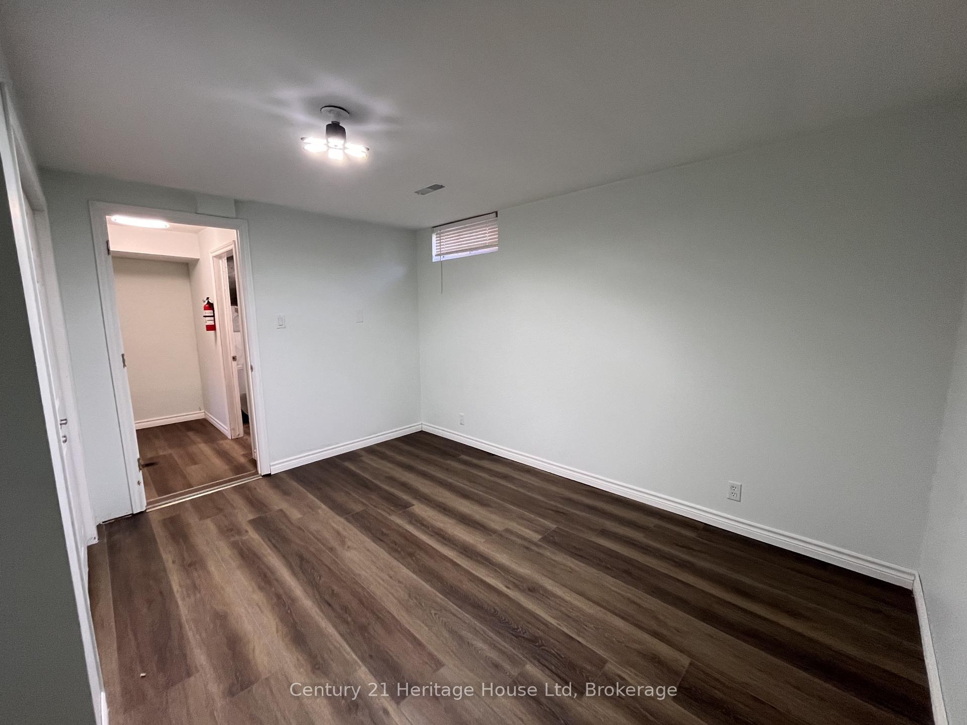 Photo 10 of Unit B, 7 Hyland Road, Guelph, Grange Road — HOMEH