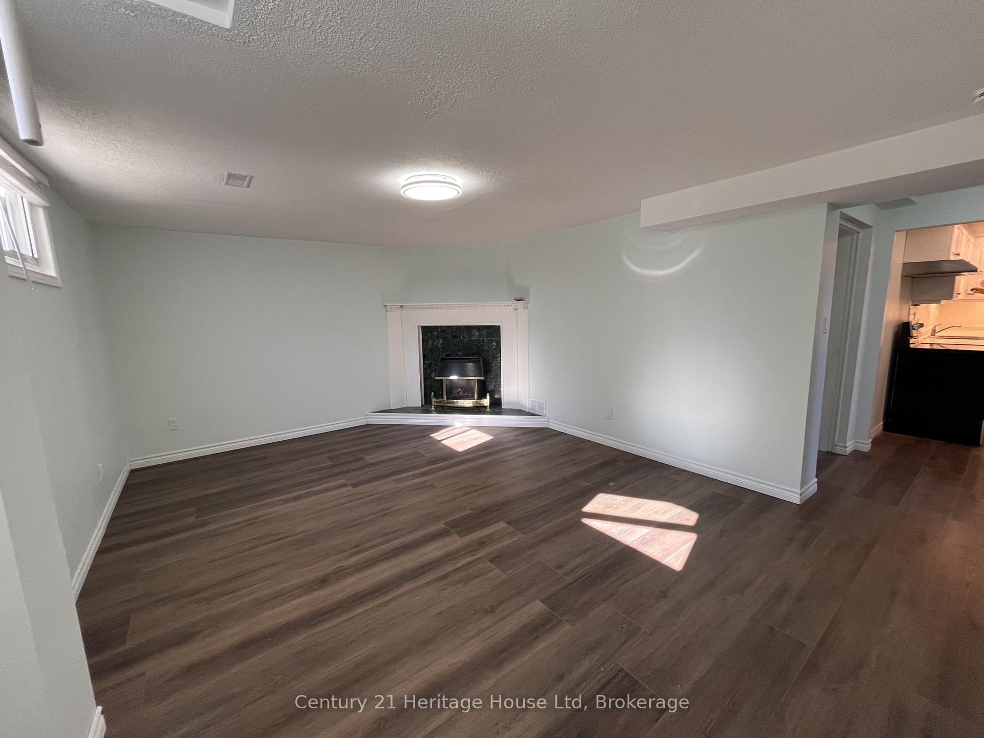 Photo 19 of Unit B, 7 Hyland Road, Guelph, Grange Road — HOMEH