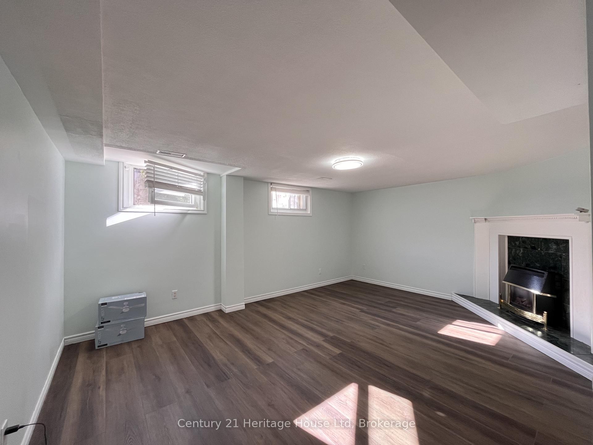Photo 21 of Unit B, 7 Hyland Road, Guelph, Grange Road — HOMEH