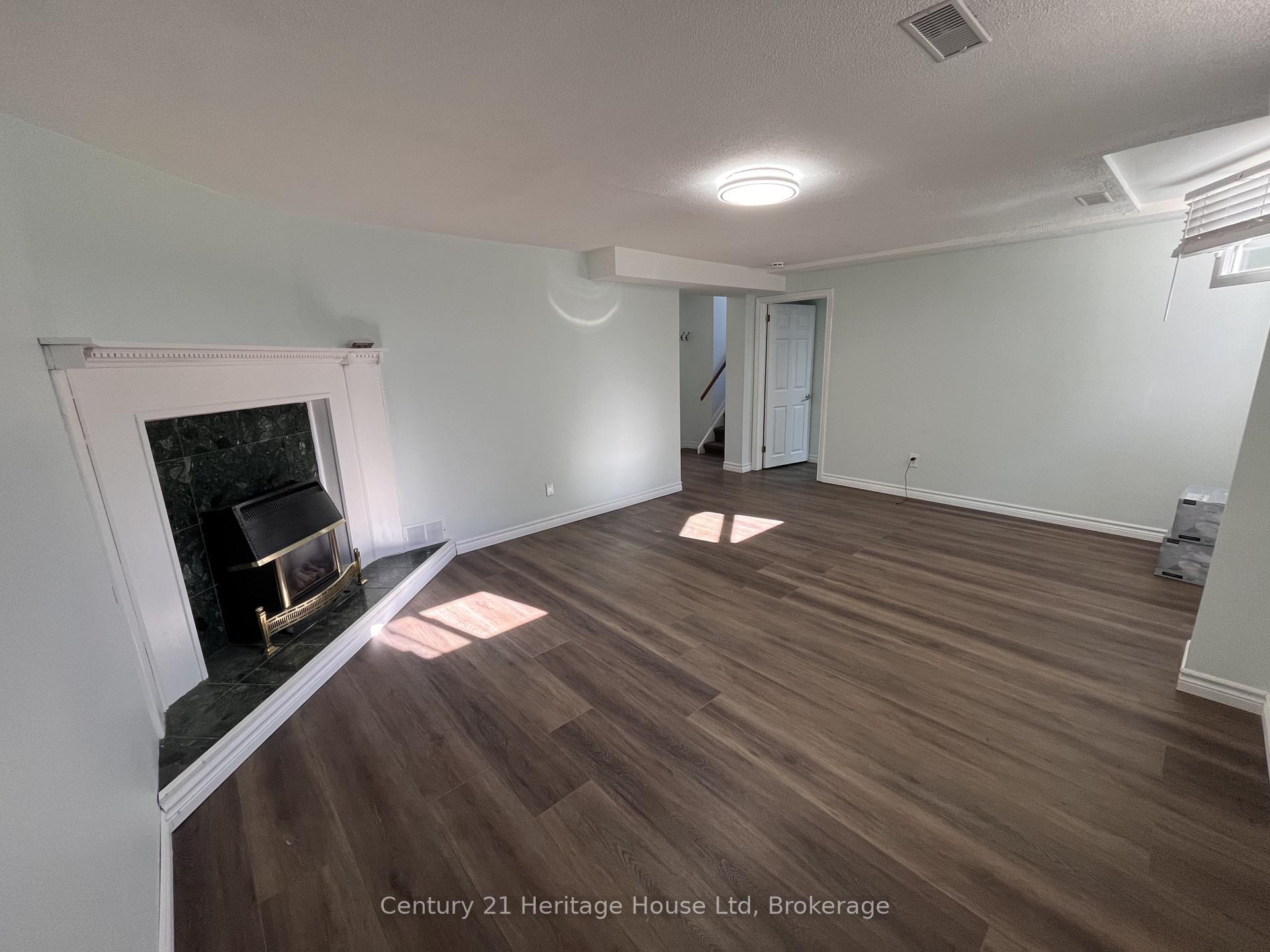 Photo 22 of Unit B, 7 Hyland Road, Guelph, Grange Road — HOMEH