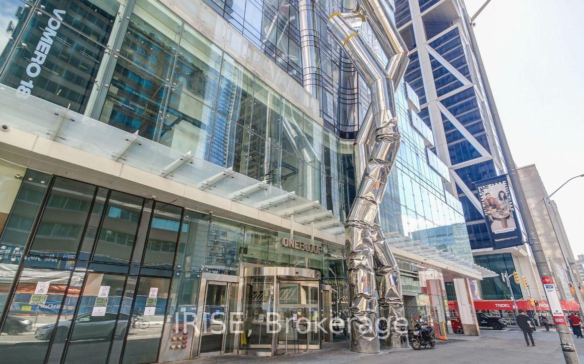 Photo 29 of Unit 2904, 1 Bloor Street E, Toronto, Church-Yonge Corridor — HOMEH