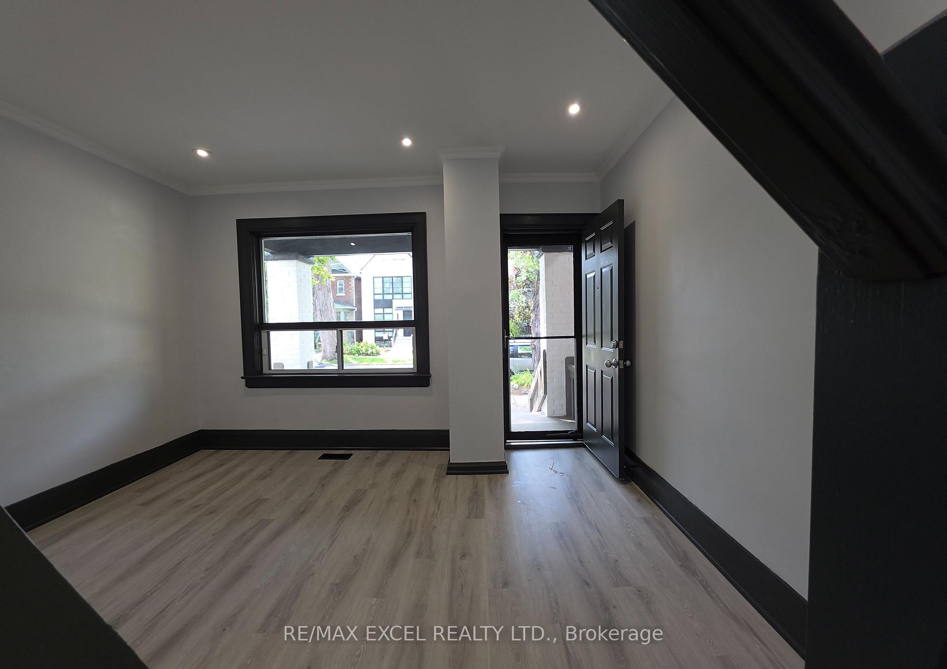 Photo 12 of 171 Langford Avenue, Toronto, Danforth Village-East York — HOMEH