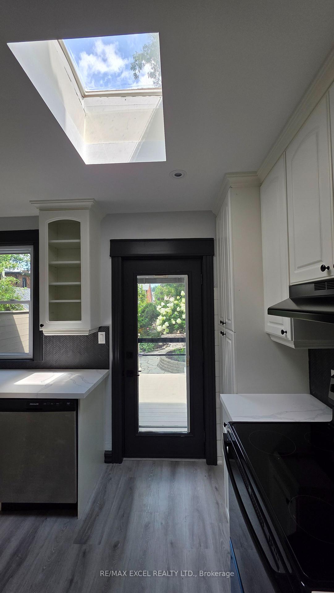 Photo 17 of 171 Langford Avenue, Toronto, Danforth Village-East York — HOMEH
