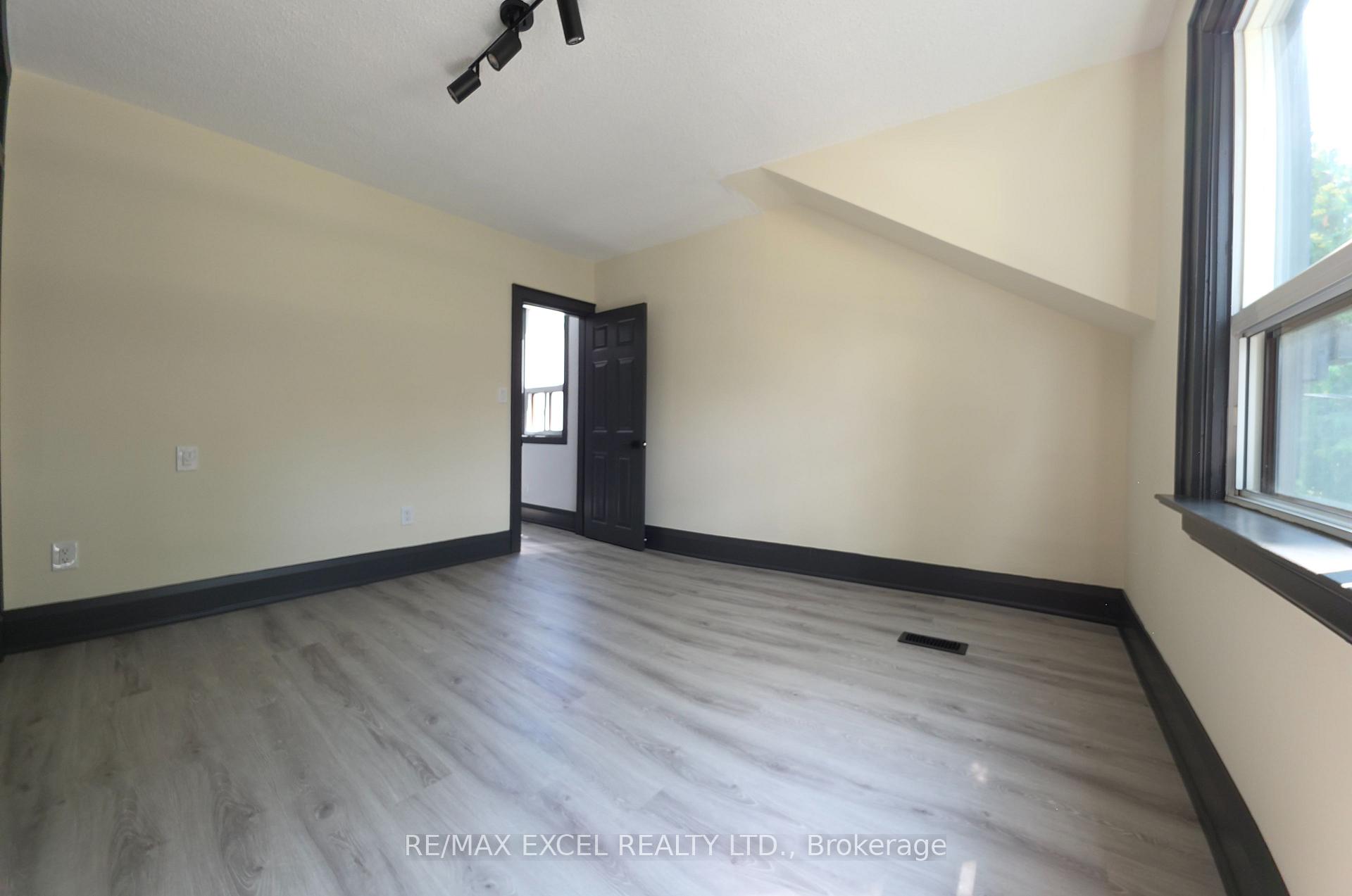Photo 23 of 171 Langford Avenue, Toronto, Danforth Village-East York — HOMEH