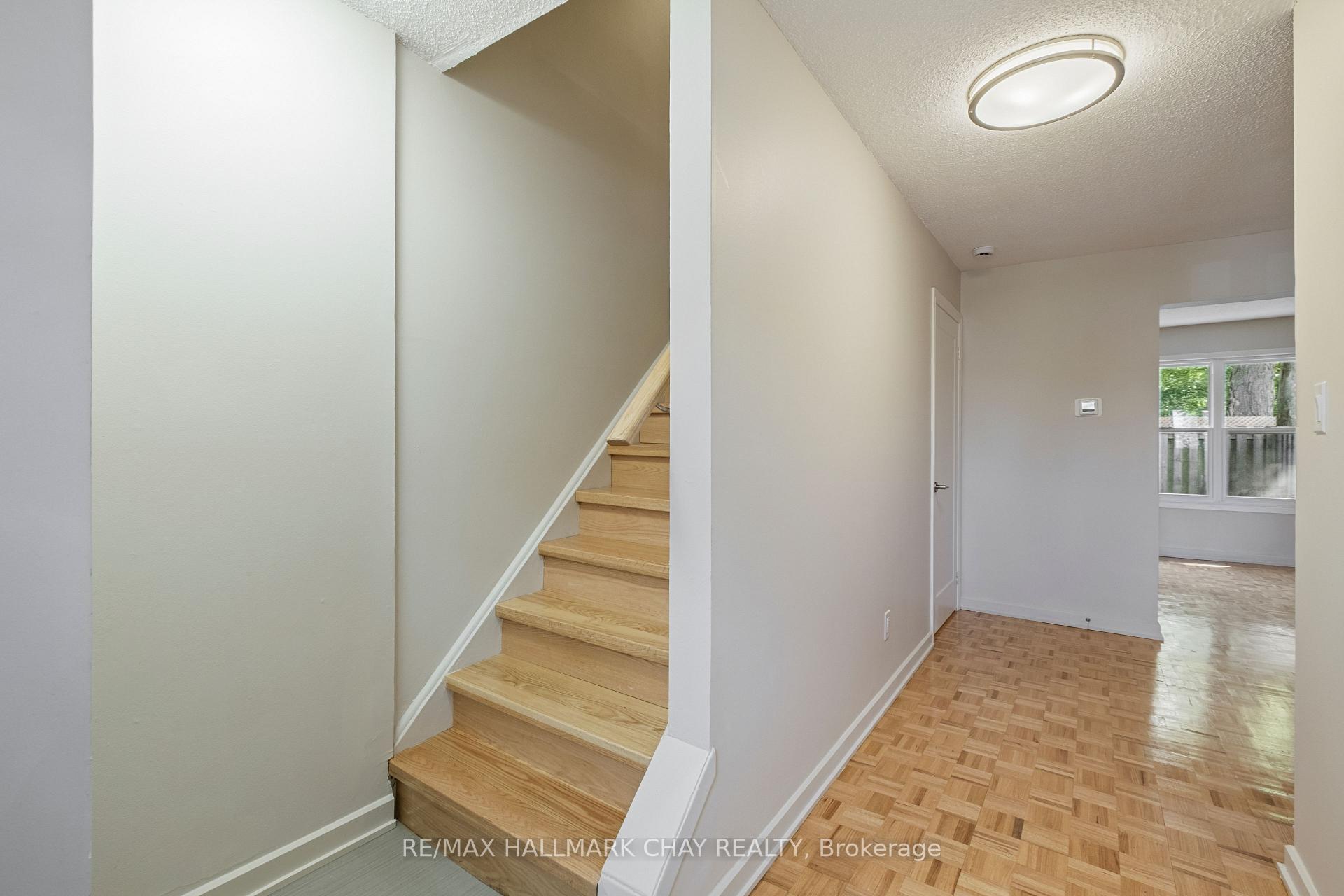 Photo 4 of Unit 28, 177 Bayview Drive, Barrie, Allandale — HOMEH