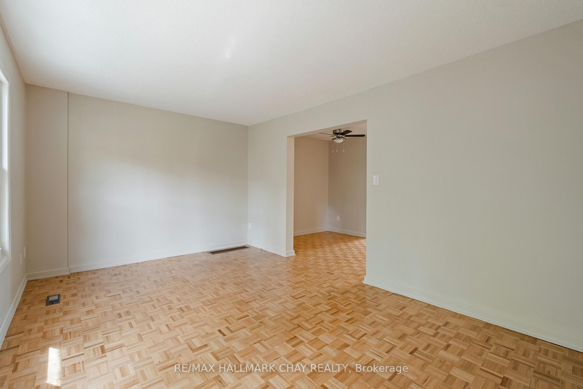 Photo 10 of Unit 28, 177 Bayview Drive, Barrie, Allandale — HOMEH