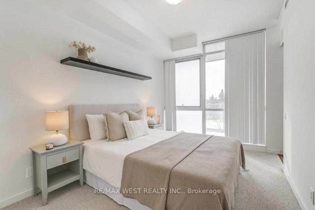 Photo 20 of Unit 501, 30 Canterbury Place, North York, Willowdale West — HOMEH