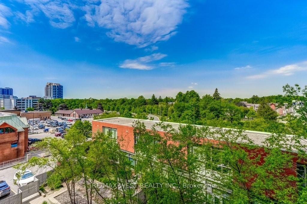 Photo 27 of Unit 501, 30 Canterbury Place, North York, Willowdale West — HOMEH