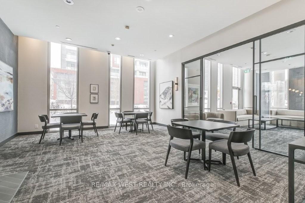 Photo 29 of Unit 501, 30 Canterbury Place, North York, Willowdale West — HOMEH