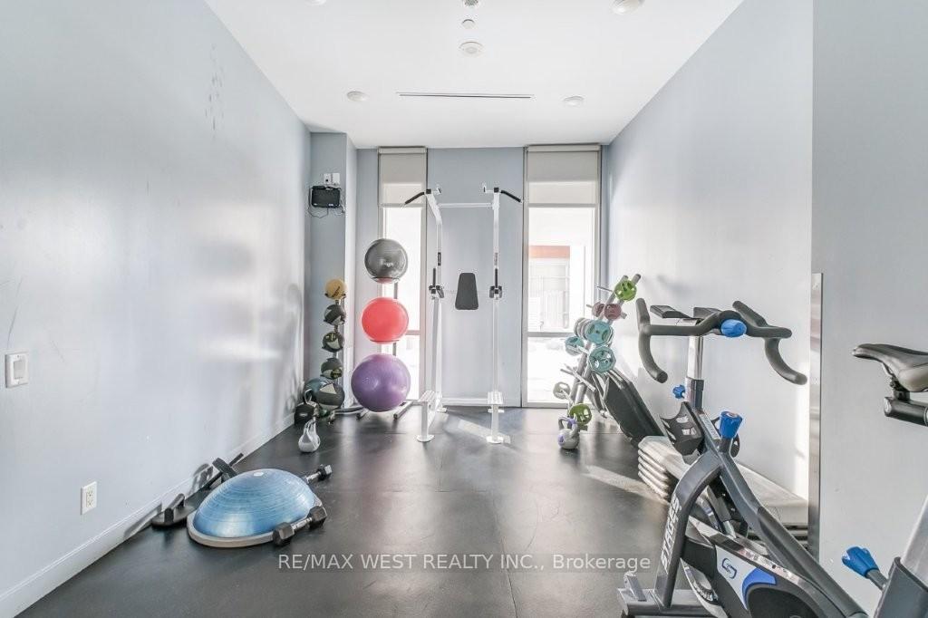 Photo 34 of Unit 501, 30 Canterbury Place, North York, Willowdale West — HOMEH