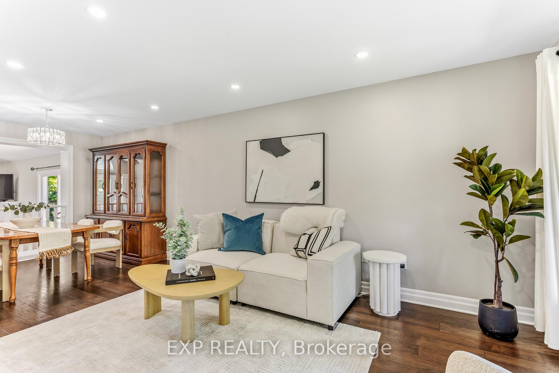 Photo 5 of 4512 Cedarbrook Lane, Lincoln, Beamsville — HOMEH