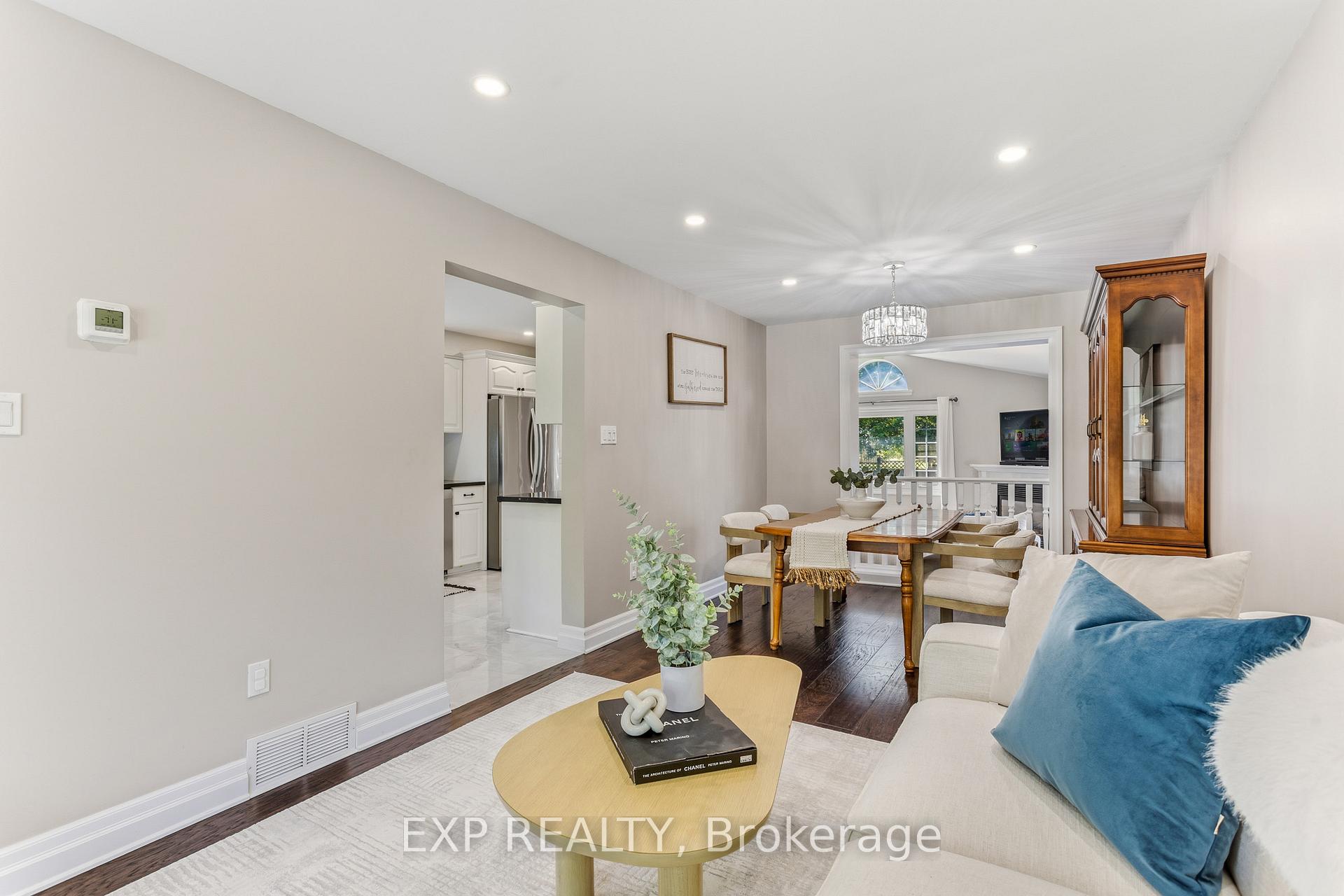 Photo 7 of 4512 Cedarbrook Lane, Lincoln, Beamsville — HOMEH