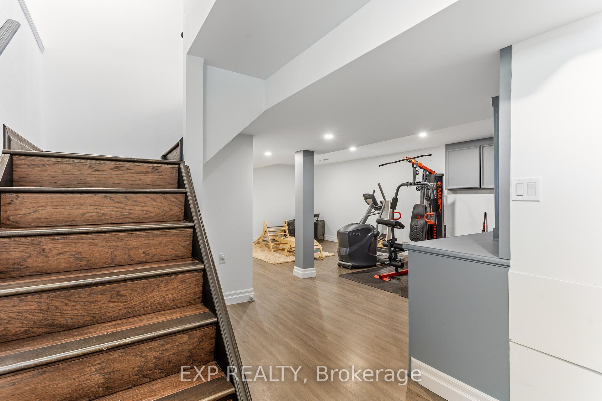 Photo 24 of 4512 Cedarbrook Lane, Lincoln, Beamsville — HOMEH
