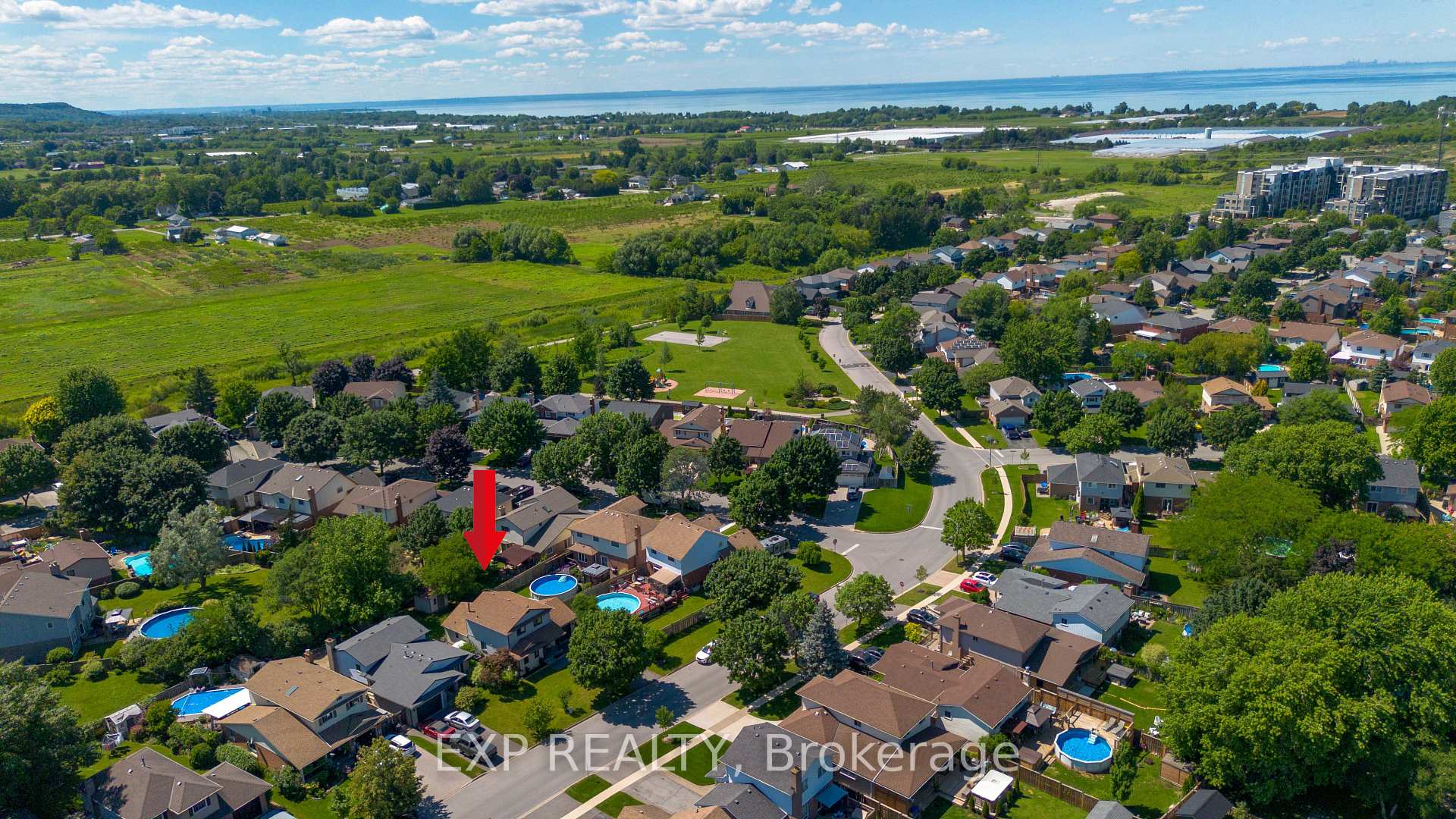 Photo 36 of 4512 Cedarbrook Lane, Lincoln, Beamsville — HOMEH