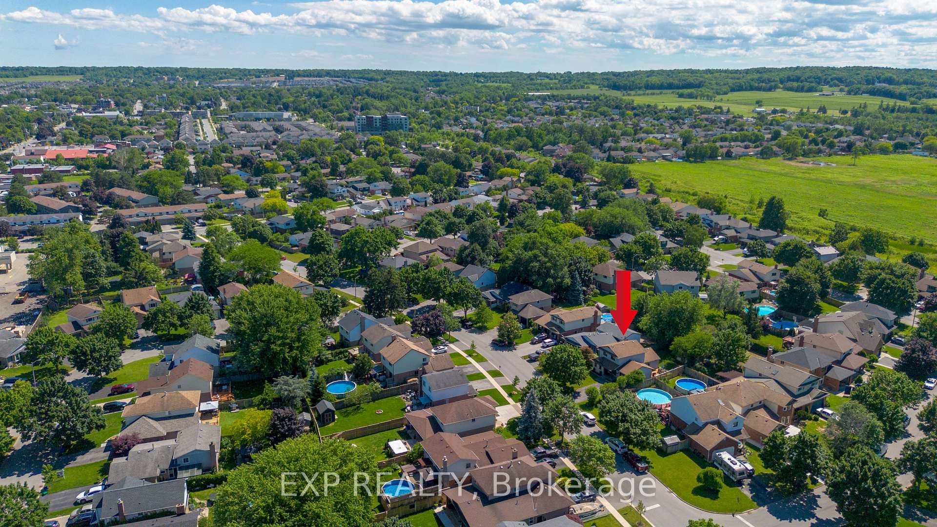 Photo 38 of 4512 Cedarbrook Lane, Lincoln, Beamsville — HOMEH