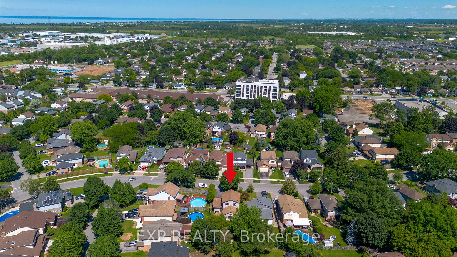 Photo 40 of 4512 Cedarbrook Lane, Lincoln, Beamsville — HOMEH