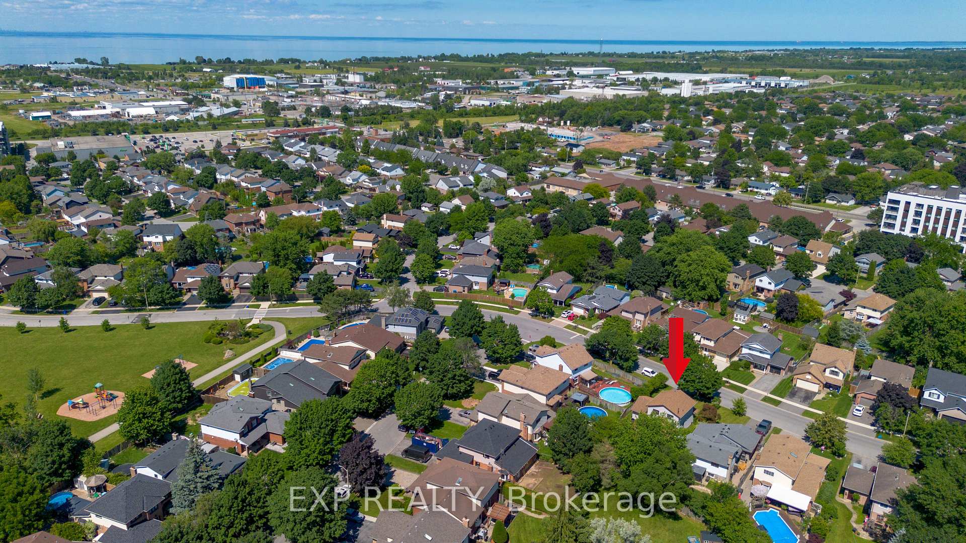 Photo 41 of 4512 Cedarbrook Lane, Lincoln, Beamsville — HOMEH