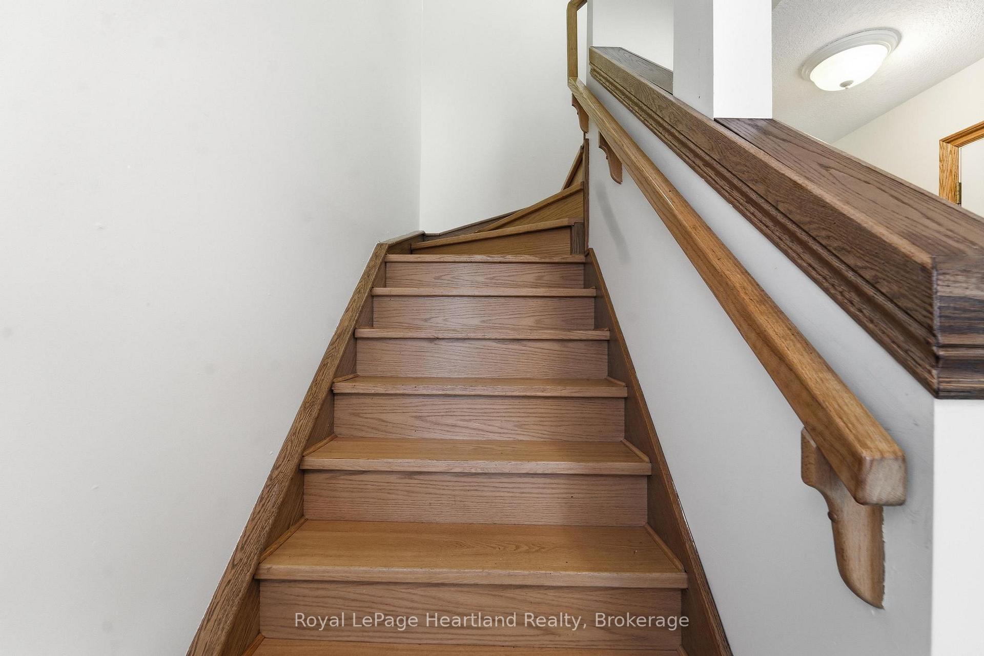 Photo 13 of 480 Mowat Street E, North Perth, Listowel — HOMEH