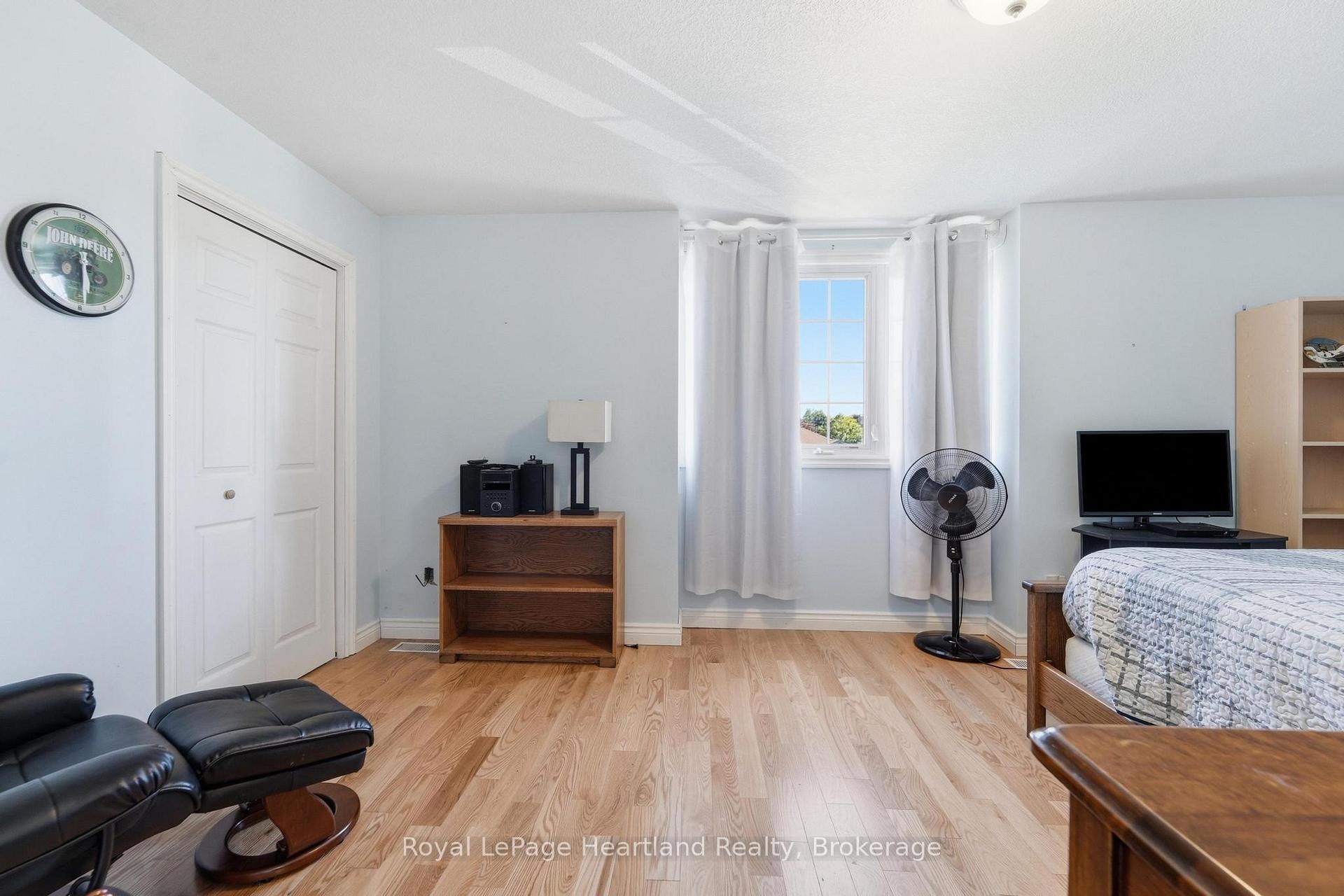 Photo 14 of 480 Mowat Street E, North Perth, Listowel — HOMEH