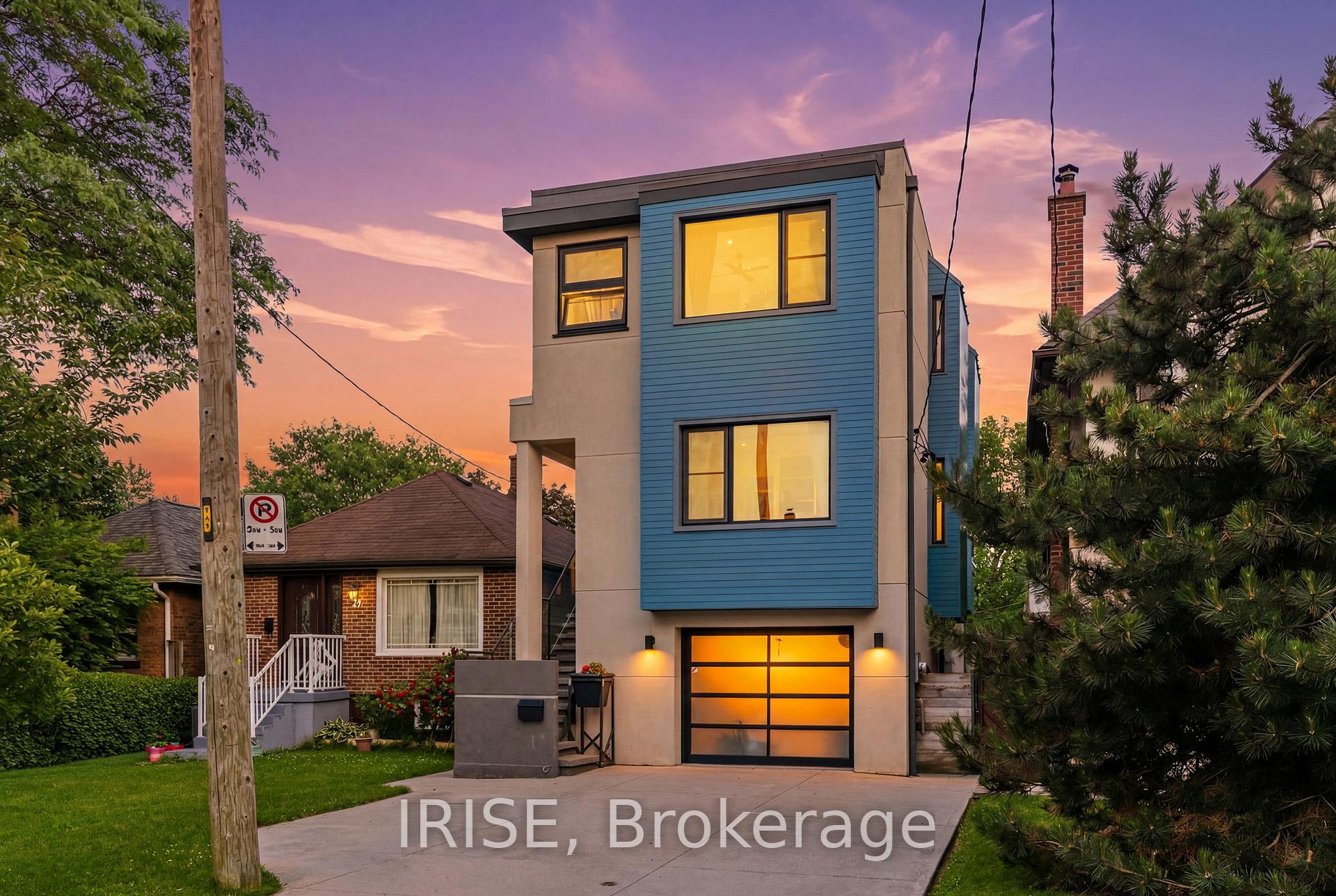 Photo 3 of 29 Ash Crescent, Etobicoke, Long Branch — HOMEH