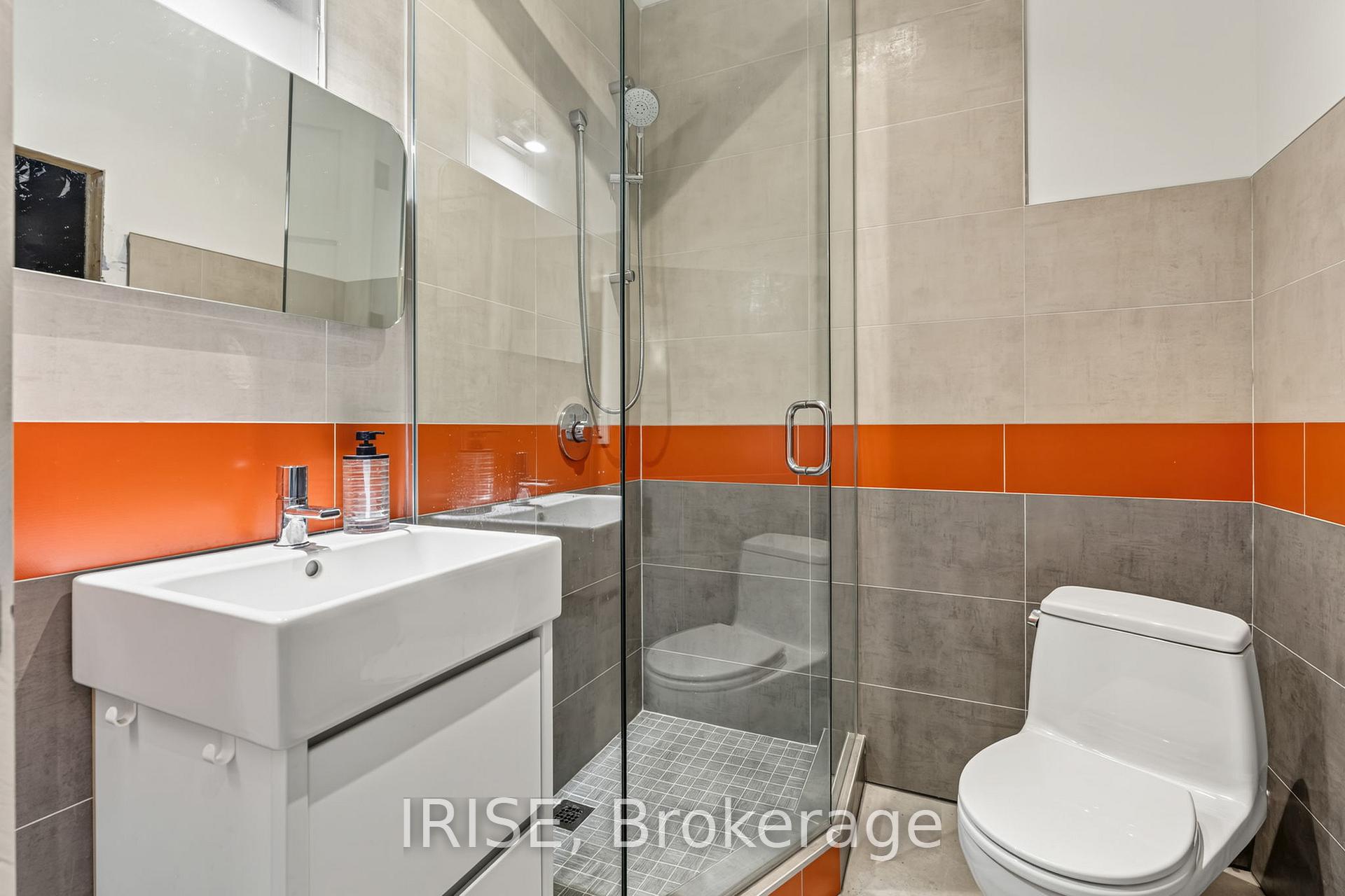 Photo 38 of 29 Ash Crescent, Etobicoke, Long Branch — HOMEH