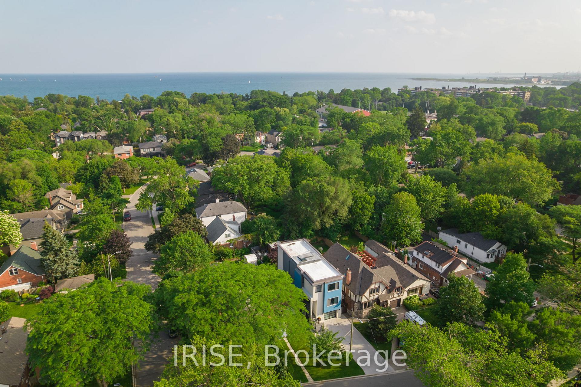 Photo 45 of 29 Ash Crescent, Etobicoke, Long Branch — HOMEH