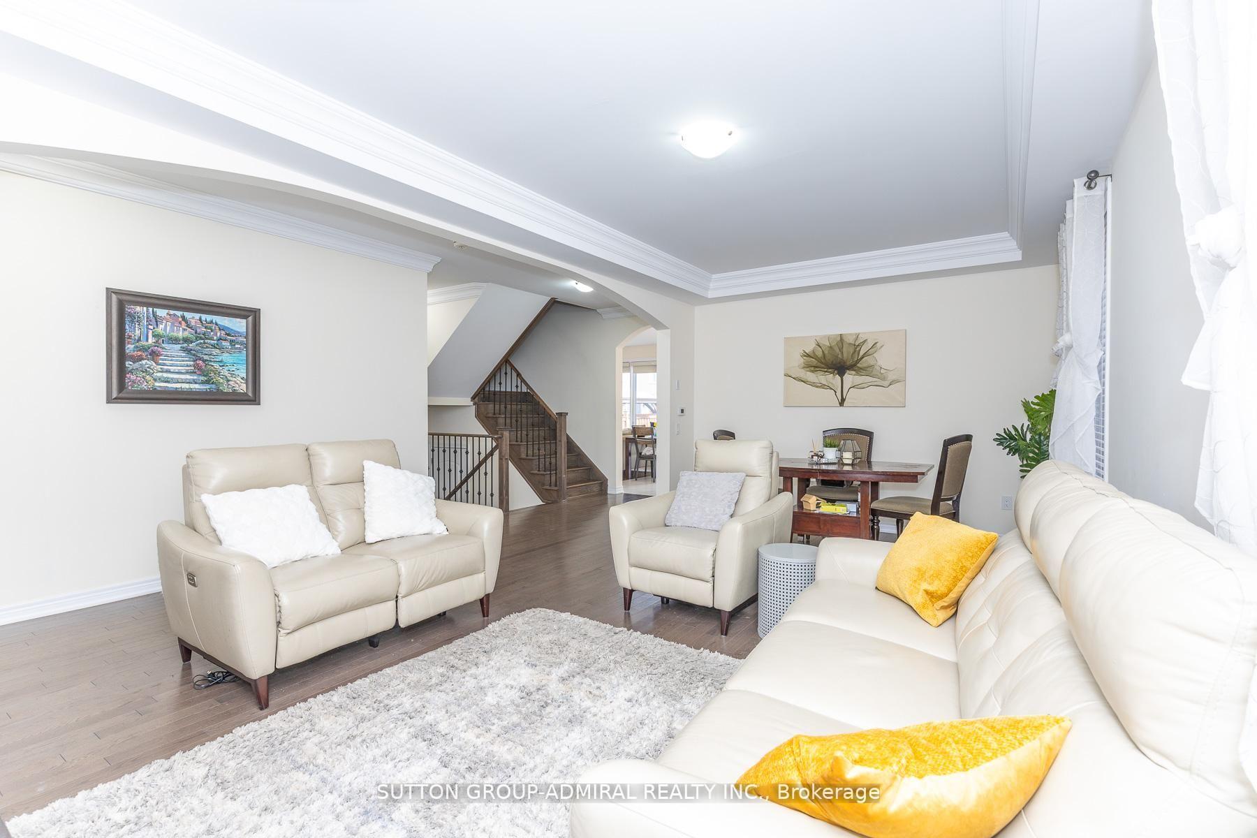 Photo 8 of 30 Albert Spencer Avenue, Caledon, Caledon East — HOMEH