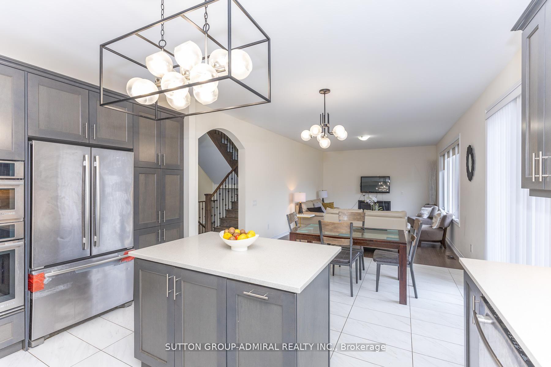 Photo 12 of 30 Albert Spencer Avenue, Caledon, Caledon East — HOMEH