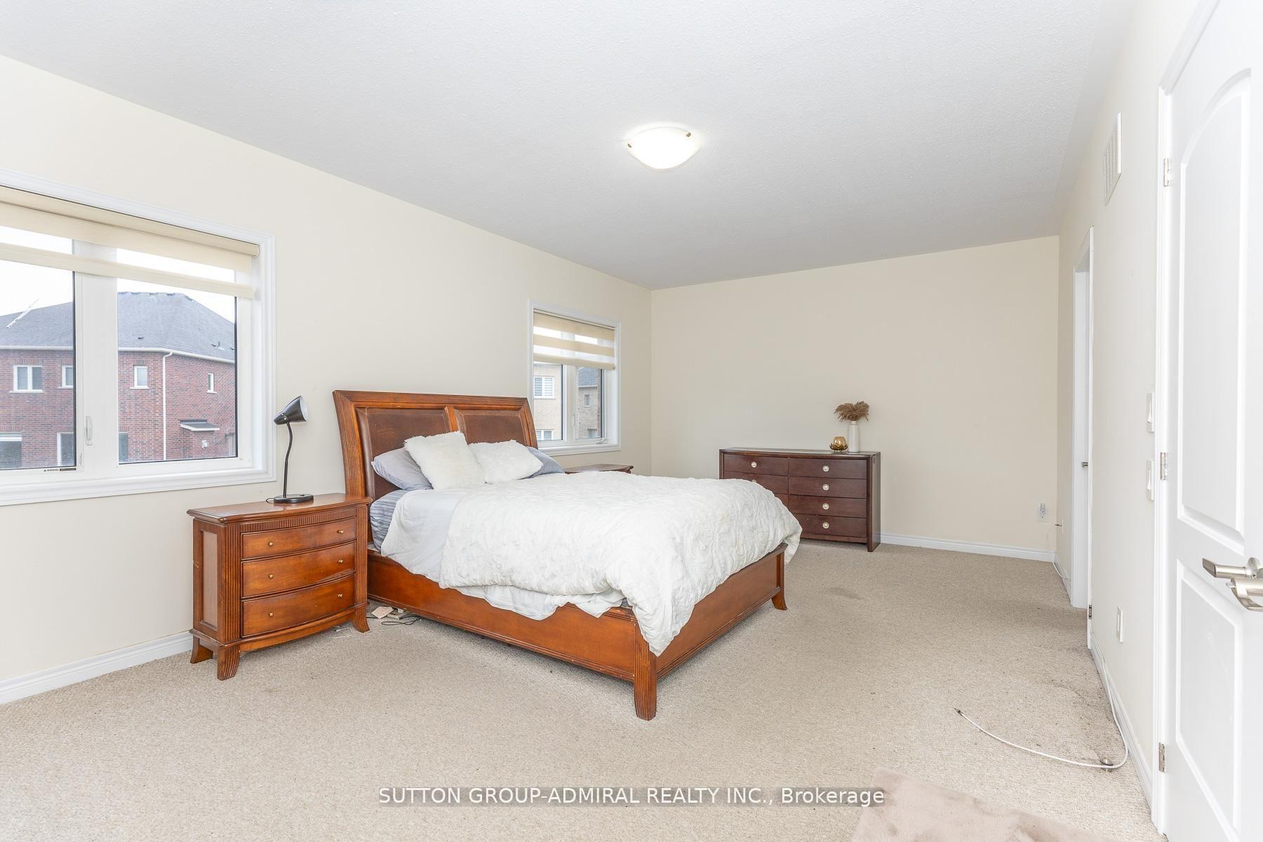 Photo 22 of 30 Albert Spencer Avenue, Caledon, Caledon East — HOMEH