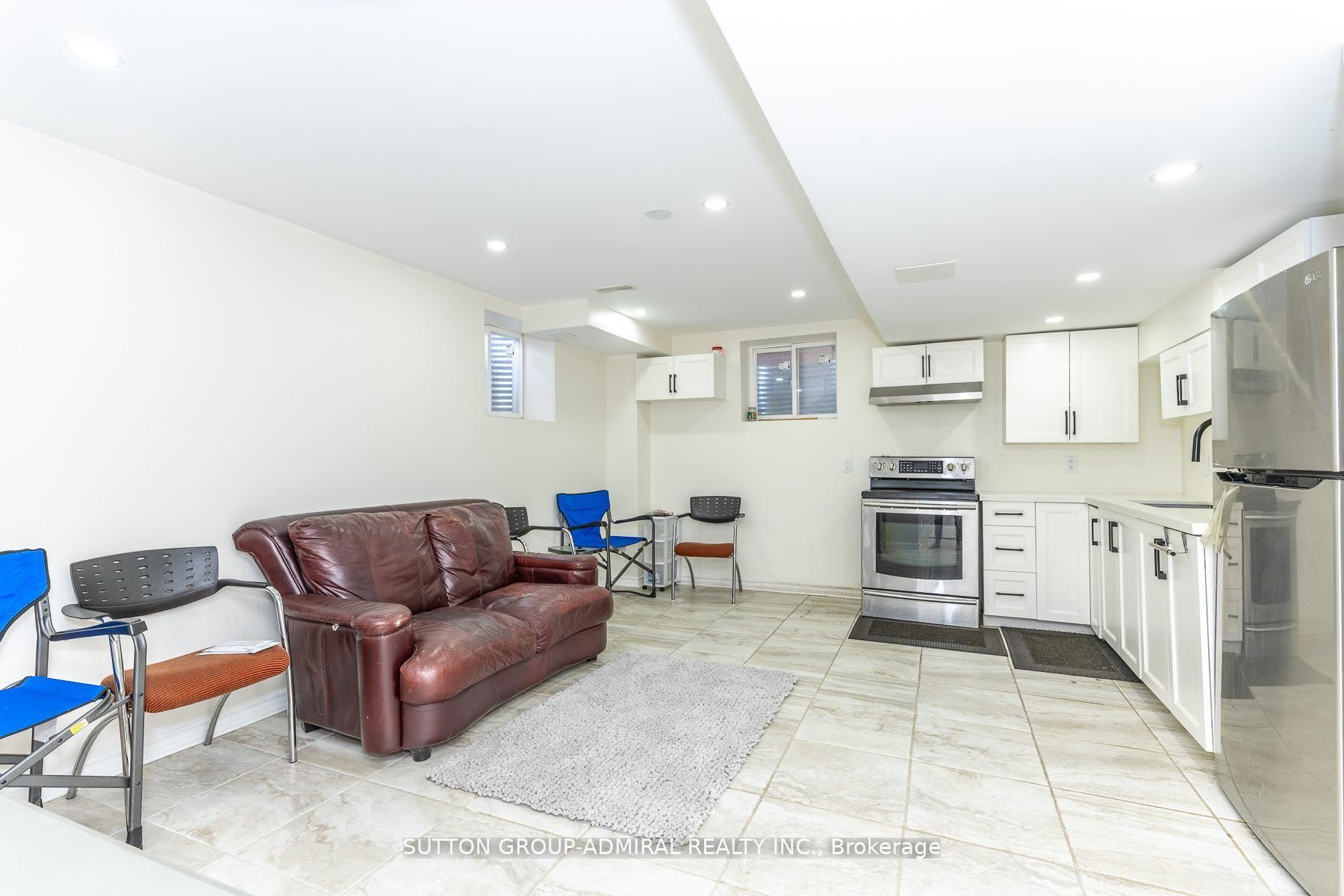 Photo 35 of 30 Albert Spencer Avenue, Caledon, Caledon East — HOMEH