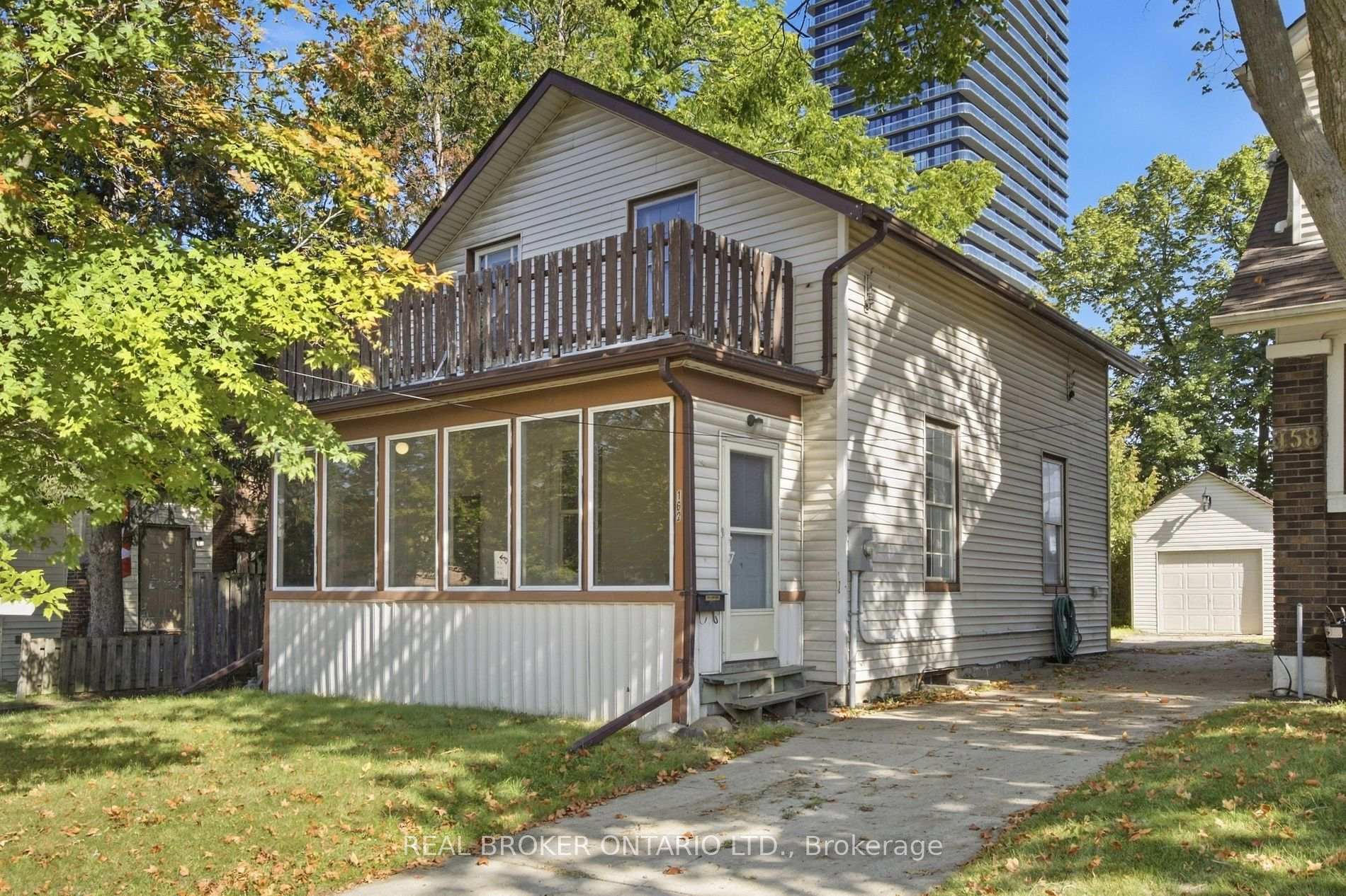Photo 2 of 162 Joseph Street, Kitchener, City Commercial Core — HOMEH