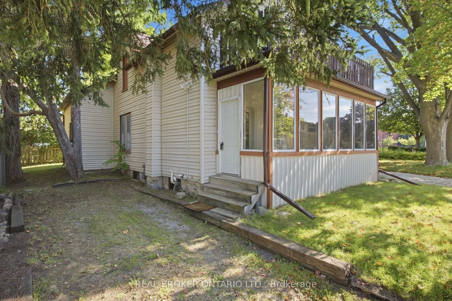 Photo 3 of 162 Joseph Street, Kitchener, City Commercial Core — HOMEH