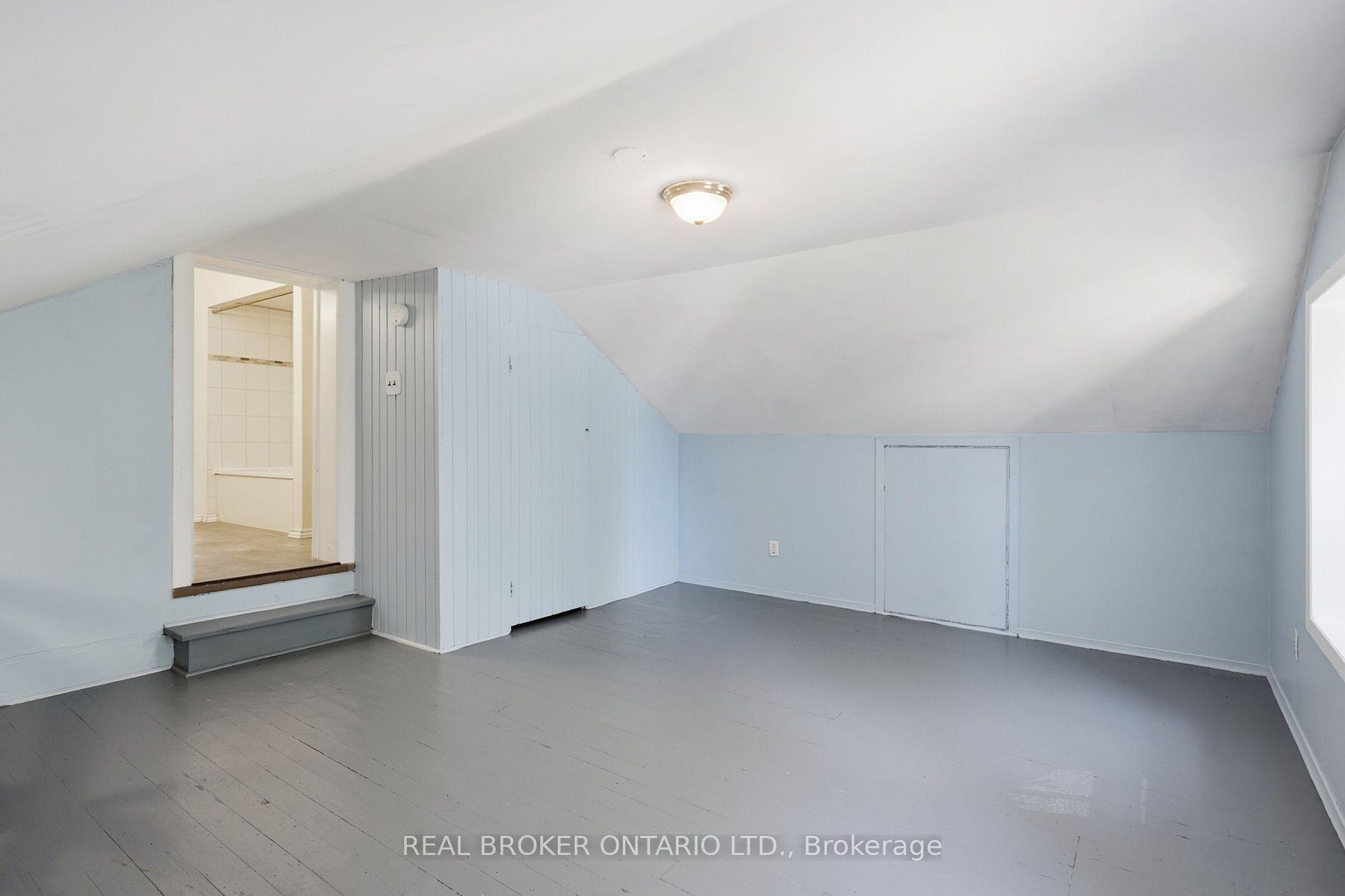 Photo 31 of 162 Joseph Street, Kitchener, City Commercial Core — HOMEH