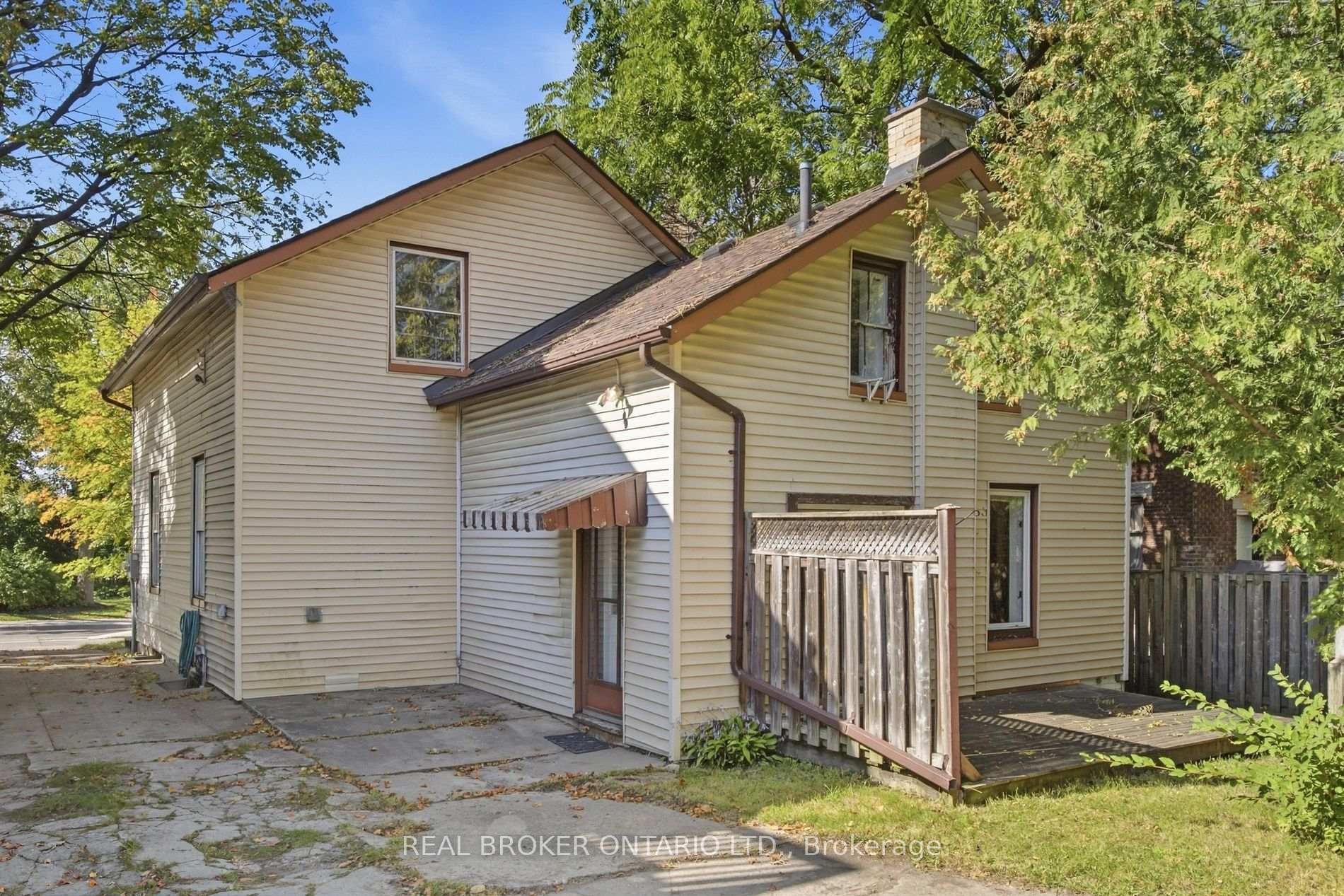 Photo 34 of 162 Joseph Street, Kitchener, City Commercial Core — HOMEH