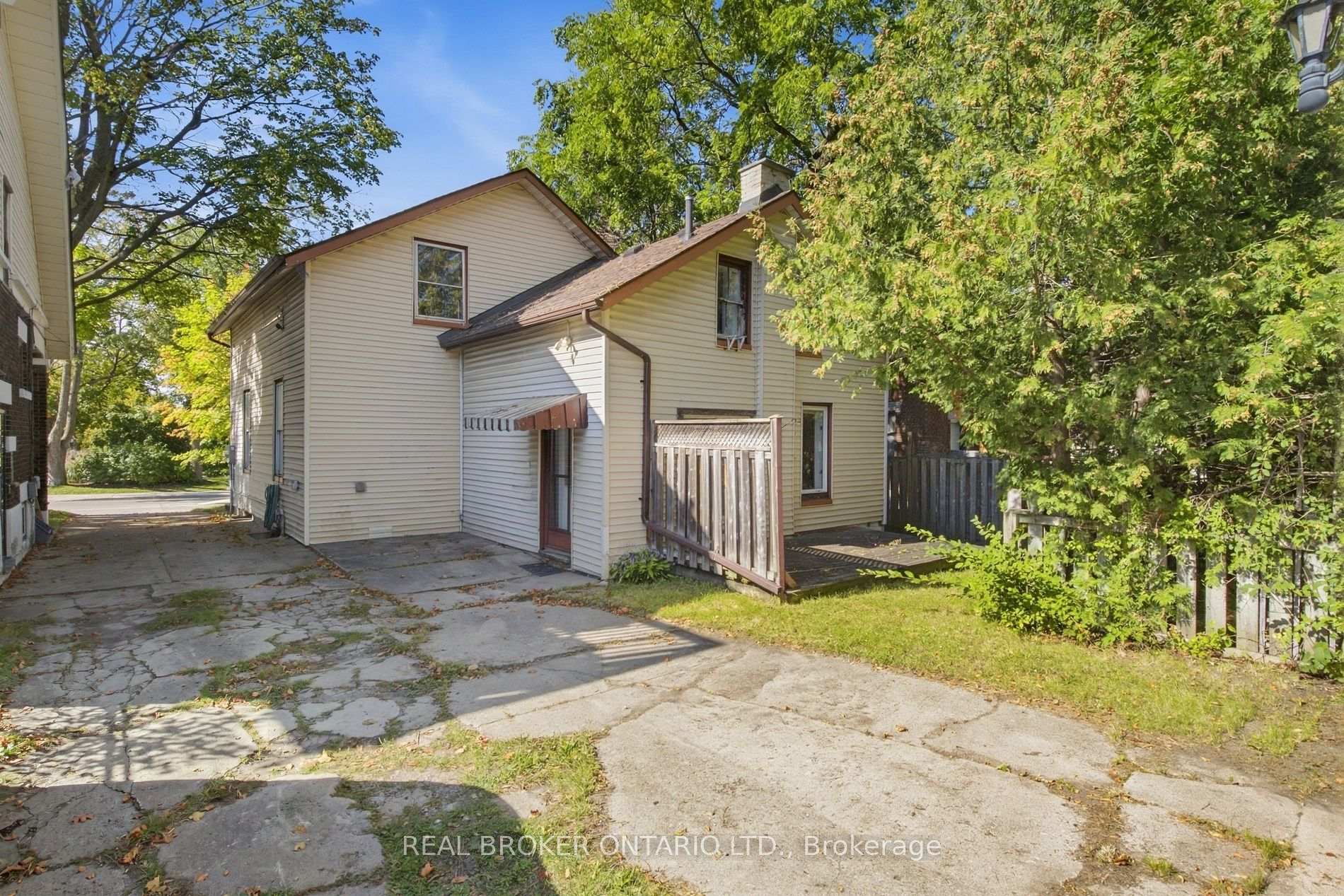 Photo 35 of 162 Joseph Street, Kitchener, City Commercial Core — HOMEH