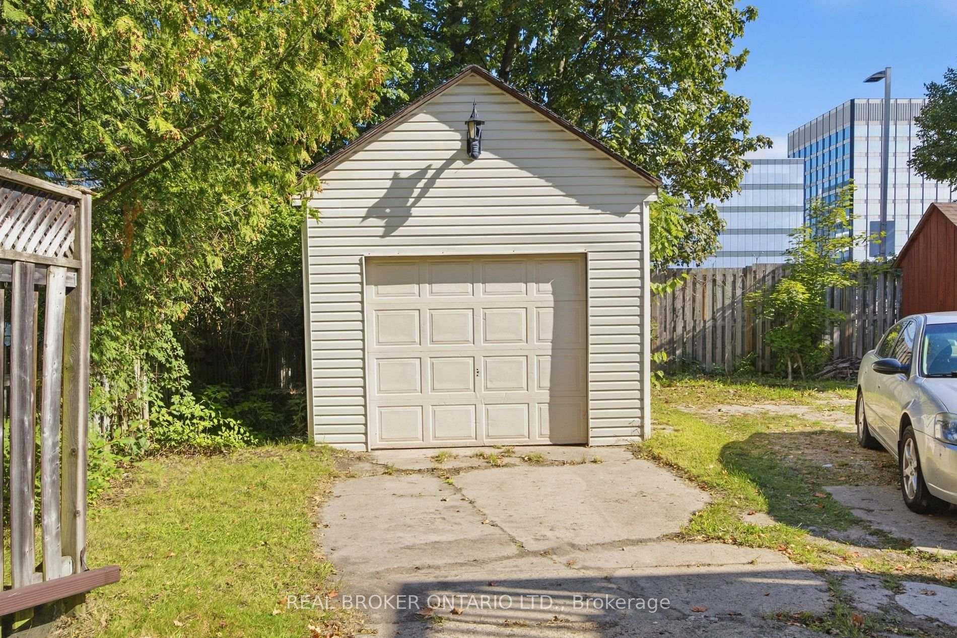 Photo 40 of 162 Joseph Street, Kitchener, City Commercial Core — HOMEH