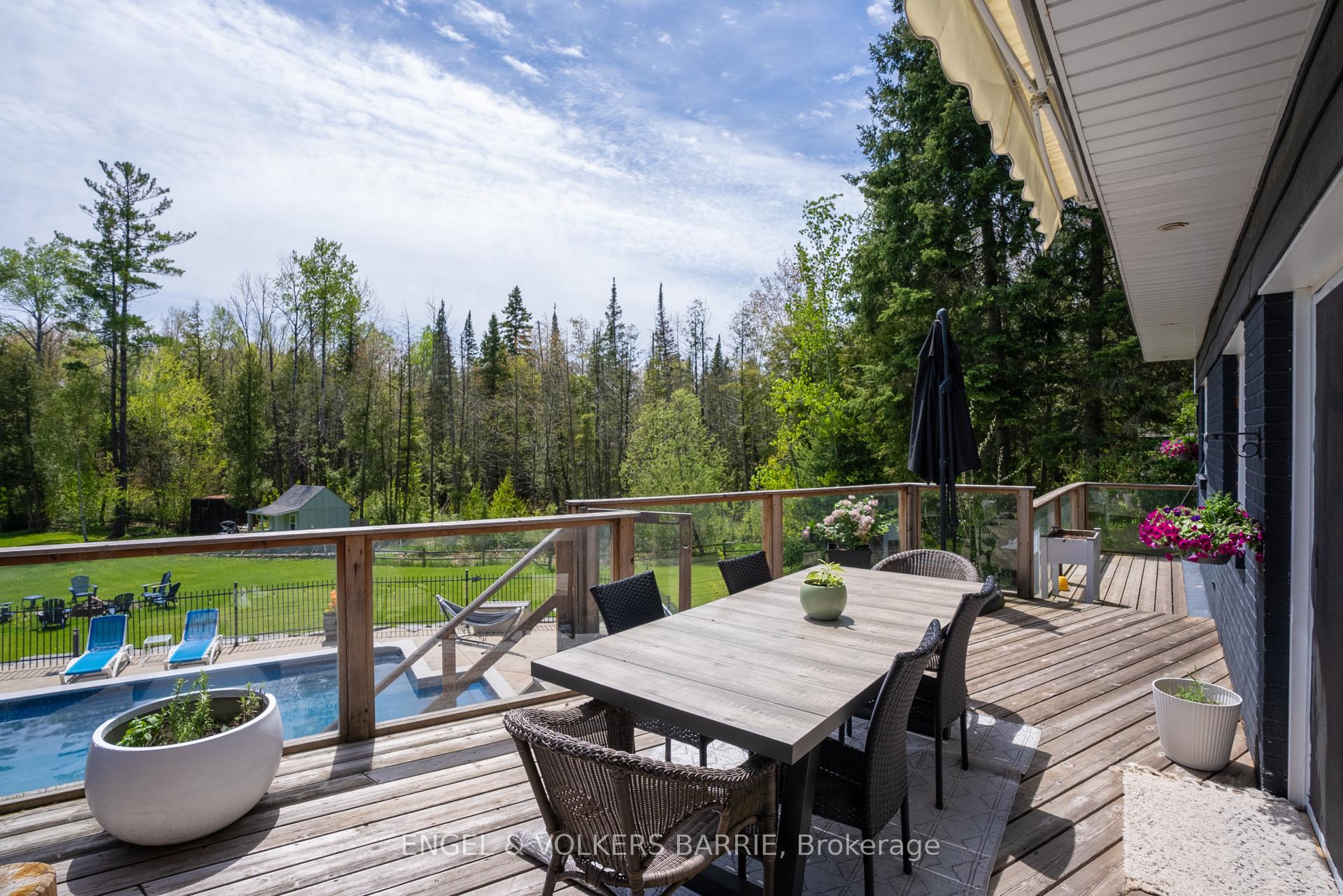 Photo 9 of 1441 Hendrie Road, Springwater, Rural Springwater — HOMEH