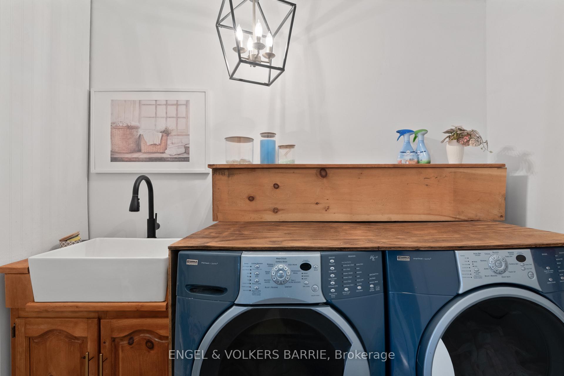 Photo 12 of 1441 Hendrie Road, Springwater, Rural Springwater — HOMEH