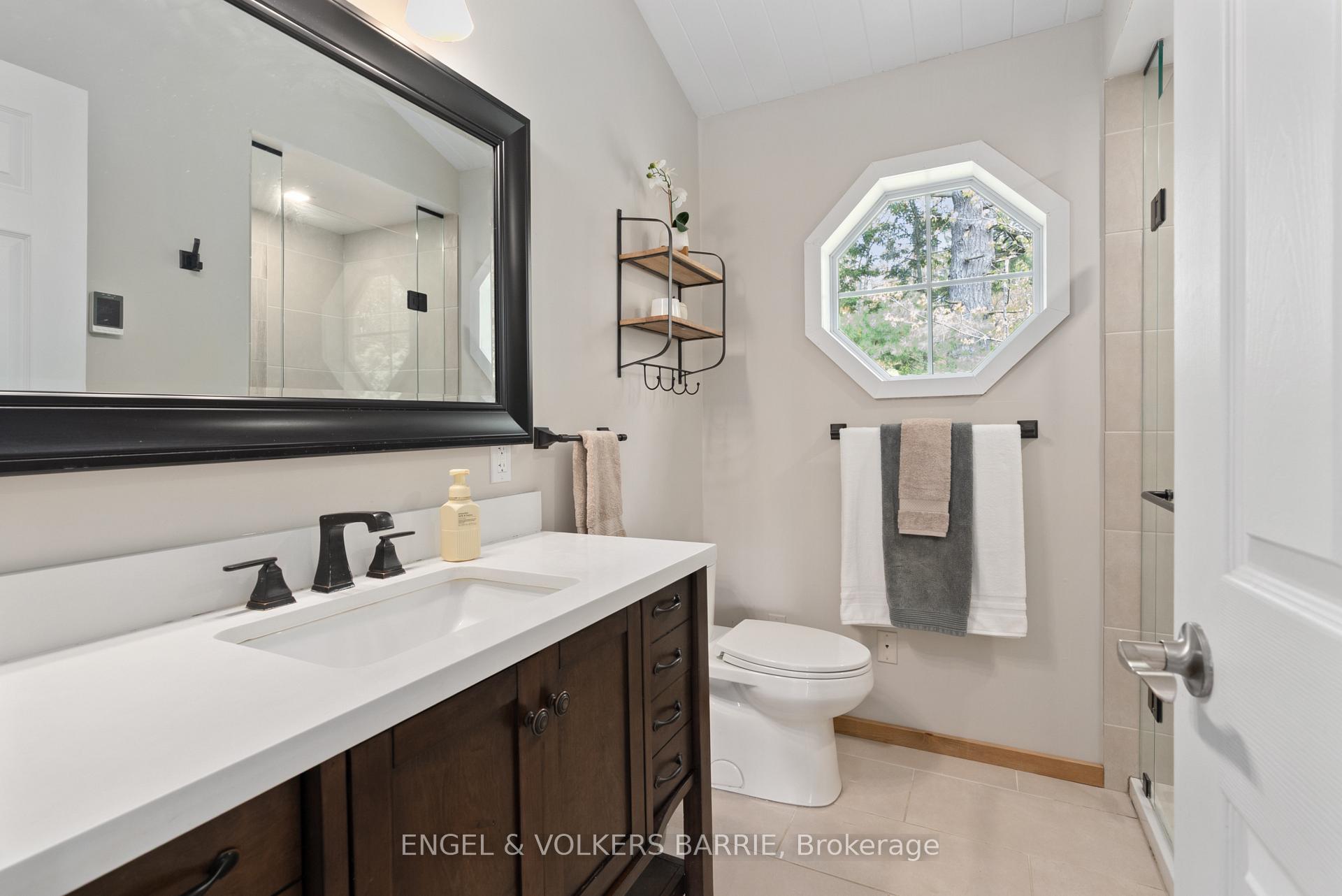 Photo 17 of 1441 Hendrie Road, Springwater, Rural Springwater — HOMEH