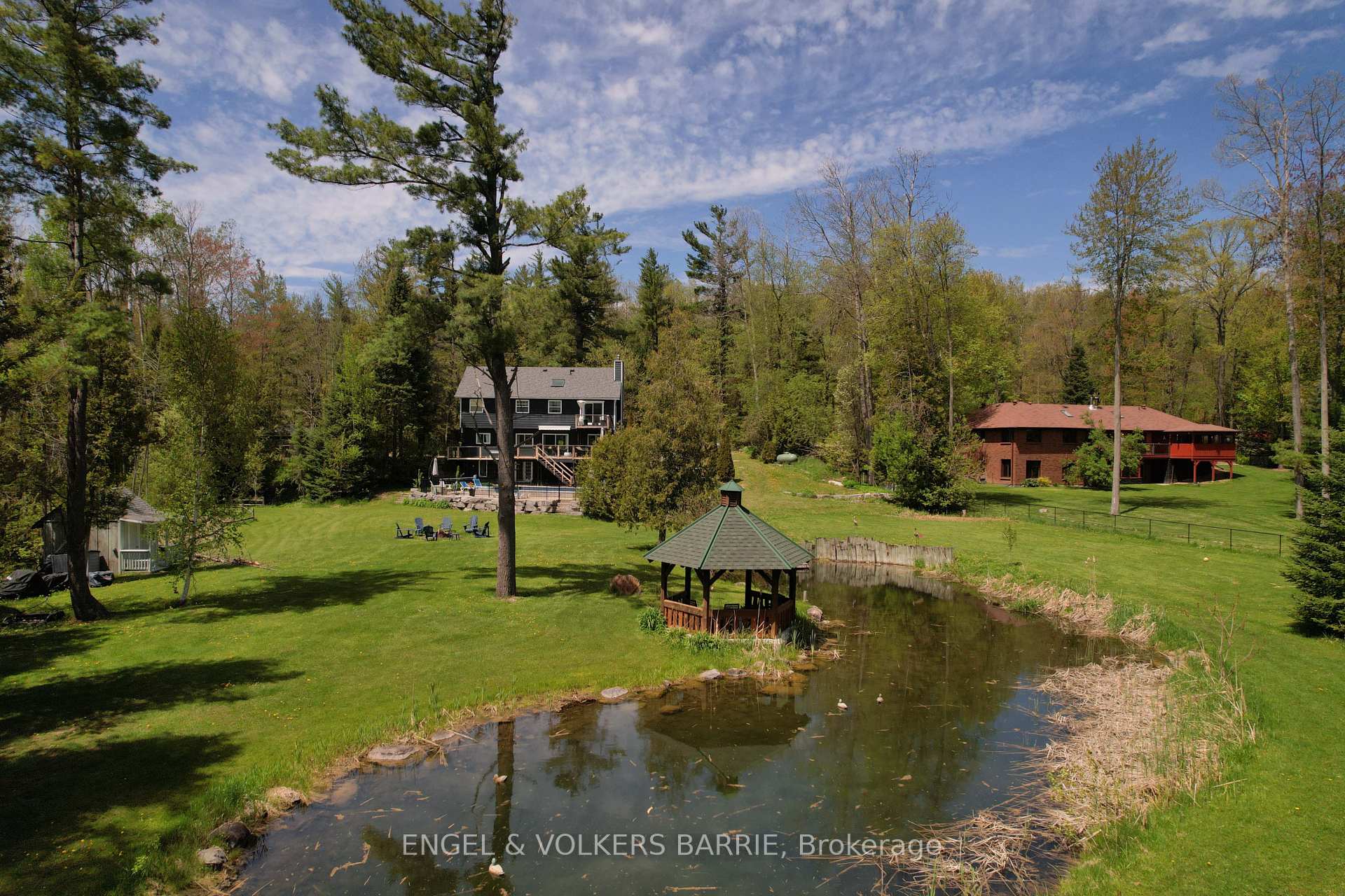 Photo 33 of 1441 Hendrie Road, Springwater, Rural Springwater — HOMEH