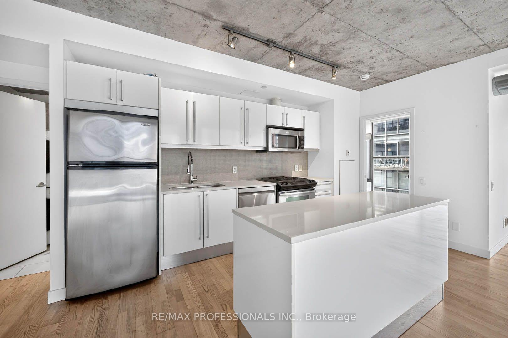 Photo 10 of Unit 907, 25 Oxley Street, Toronto, Waterfront Communities — HOMEH