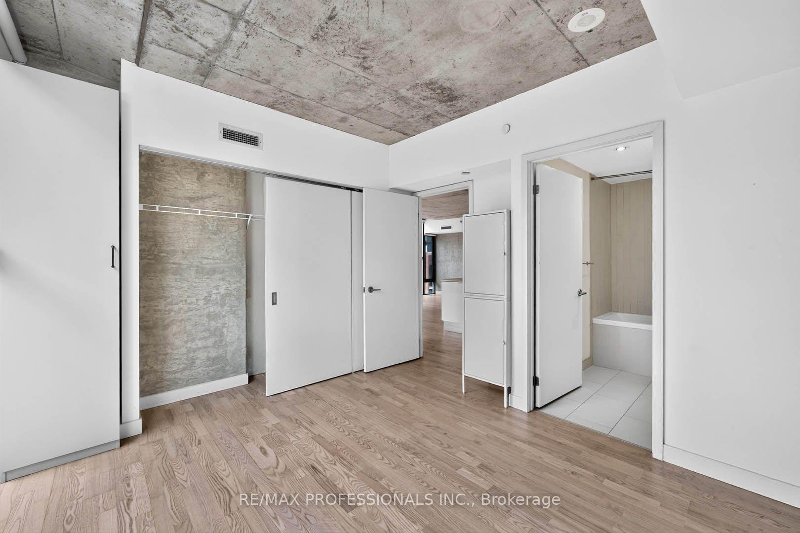 Photo 17 of Unit 907, 25 Oxley Street, Toronto, Waterfront Communities — HOMEH