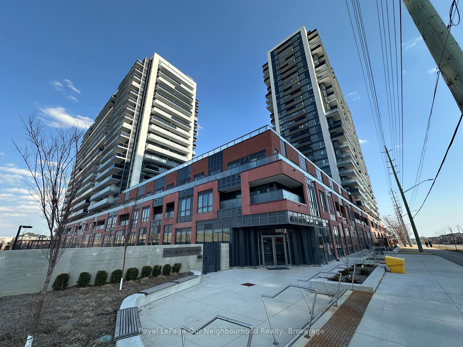 Photo of Unit 2615, 2545 Simcoe Street N