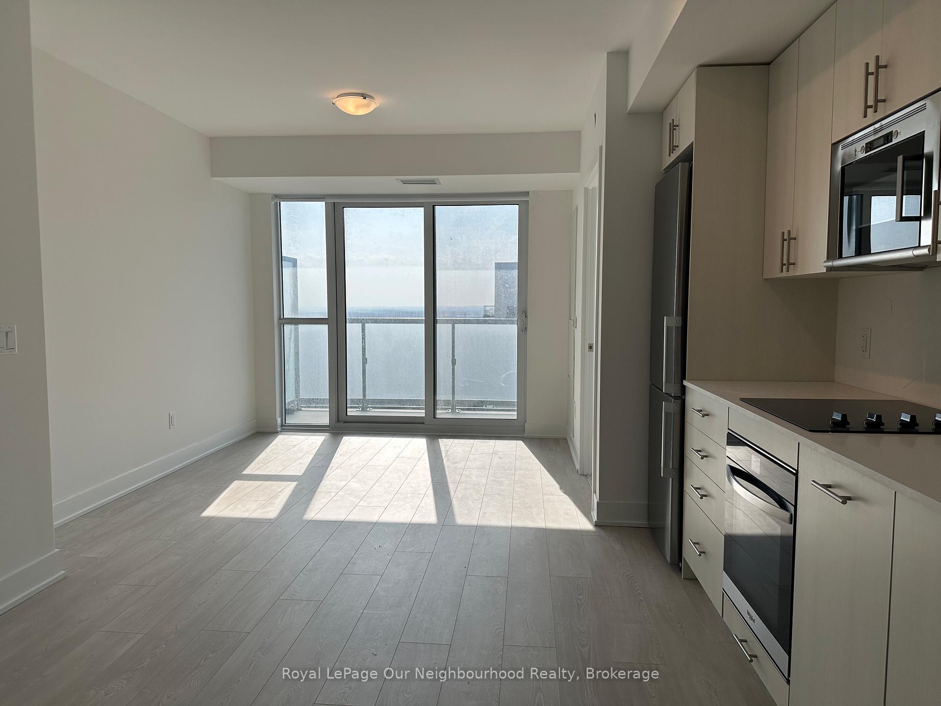 Photo 4 of Unit 2615, 2545 Simcoe Street N, Oshawa, Windfields — HOMEH
