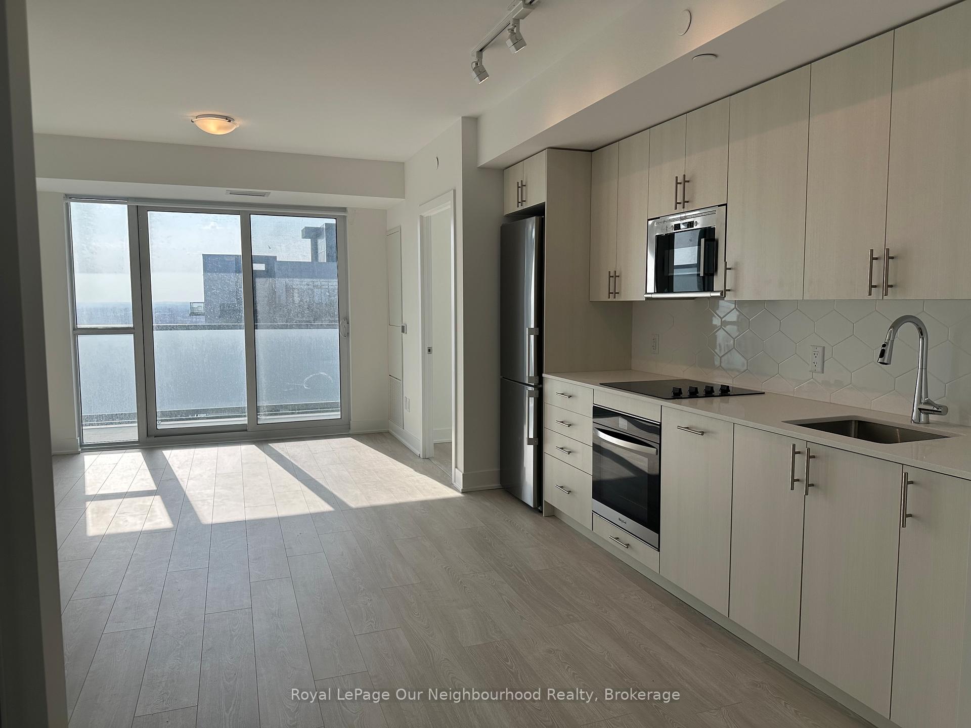 Photo 5 of Unit 2615, 2545 Simcoe Street N, Oshawa, Windfields — HOMEH