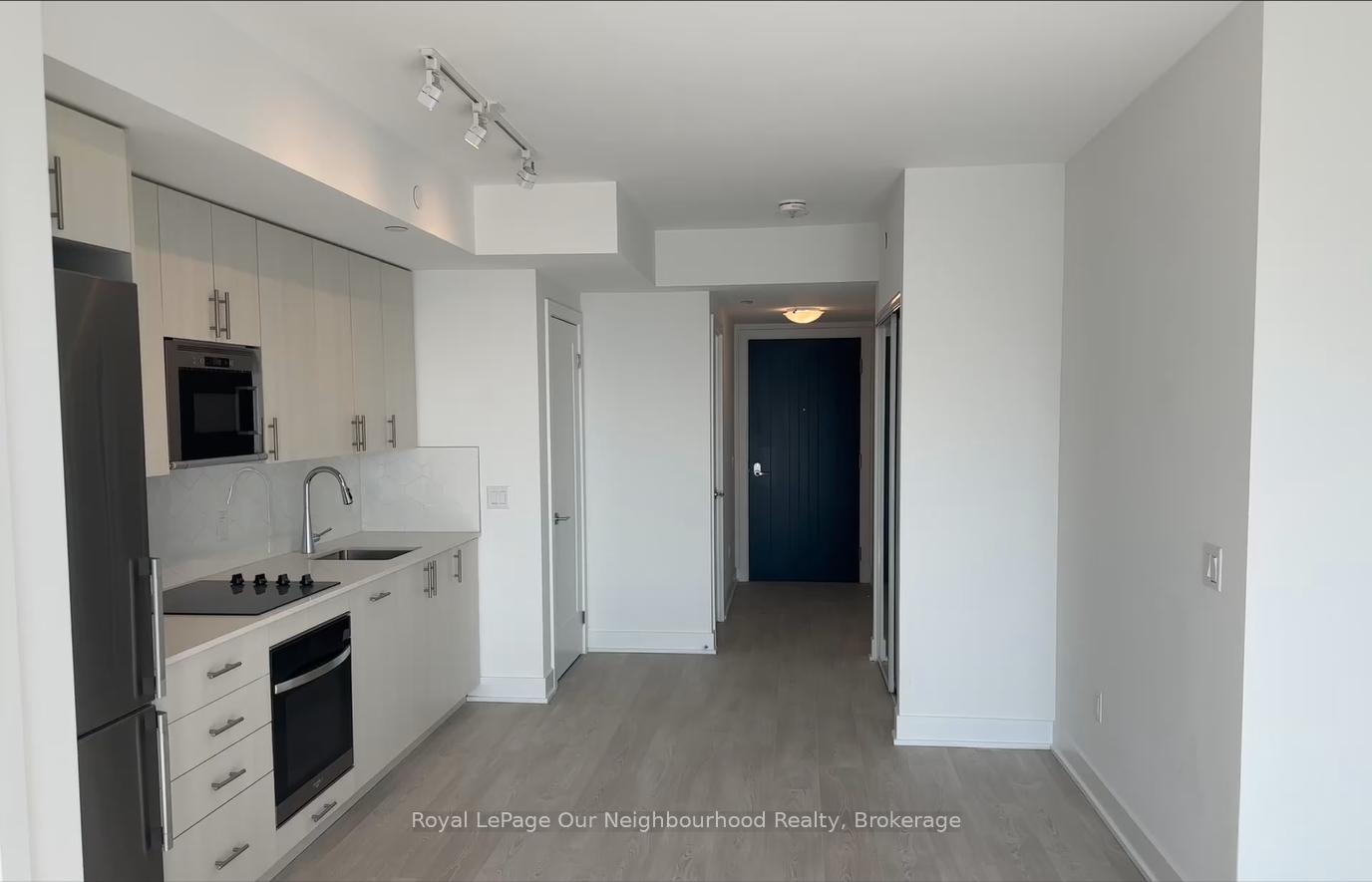Photo 6 of Unit 2615, 2545 Simcoe Street N, Oshawa, Windfields — HOMEH
